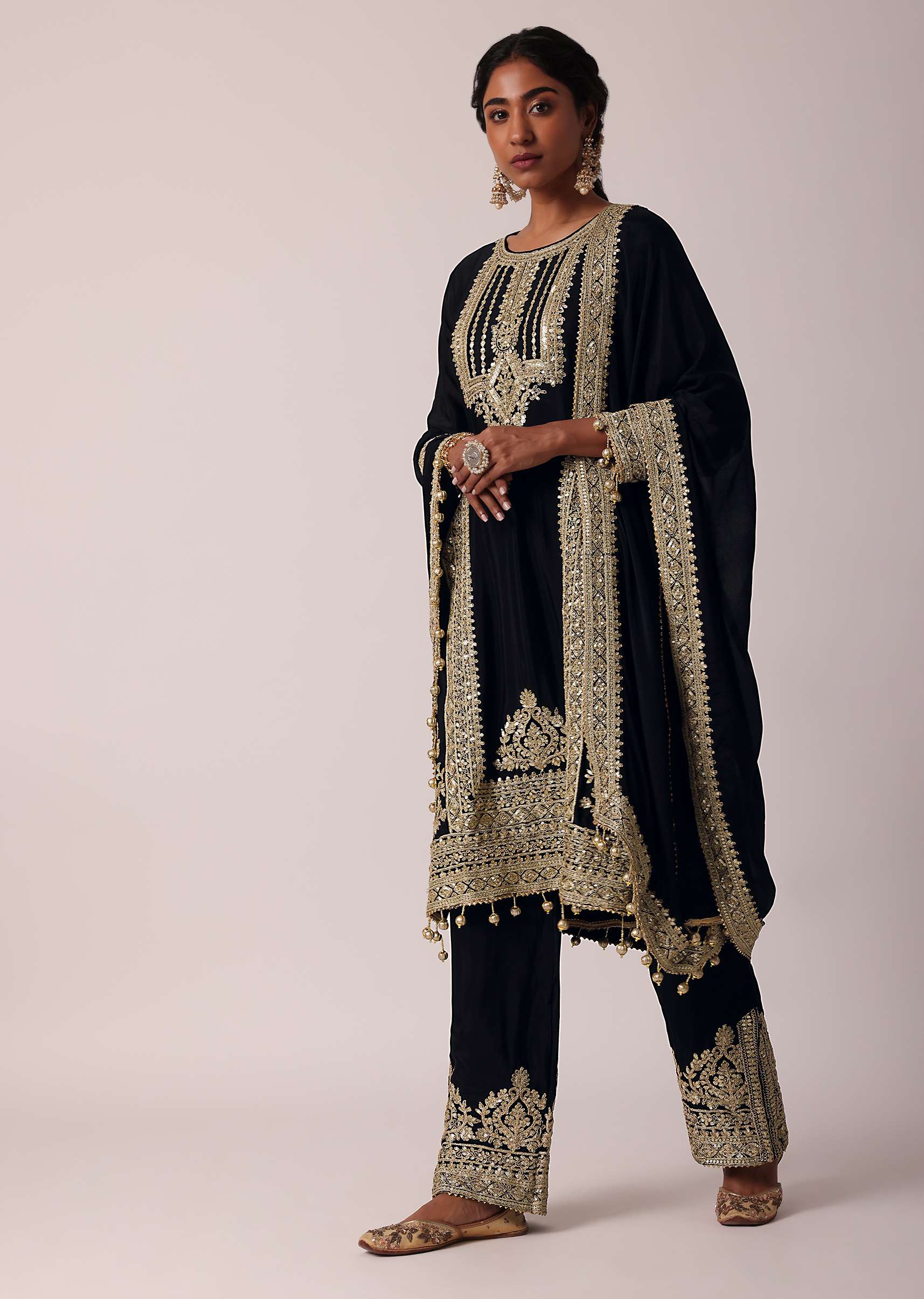 black_pant_set_in_chiffon_with_zardozi_work_kurta-sg207799_7_d0131598-8792-4b7d-a776-72aad515b622.jpg