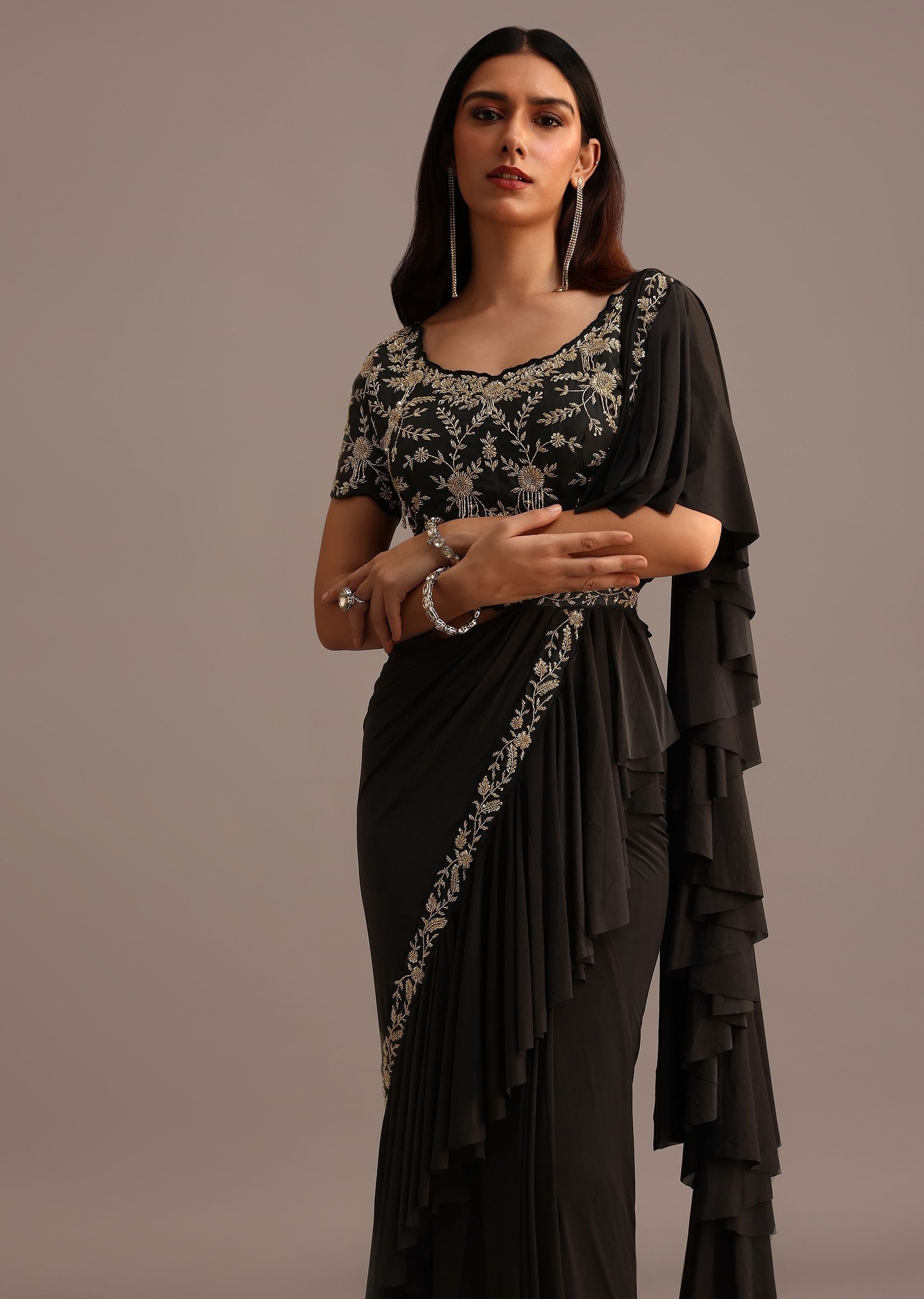 black_ready_pleated_frills_saree_with_embroided_blouse_and_b-sg264731_8_62f40a70-1e32-4726-9c51-23c851d969d7.jpg