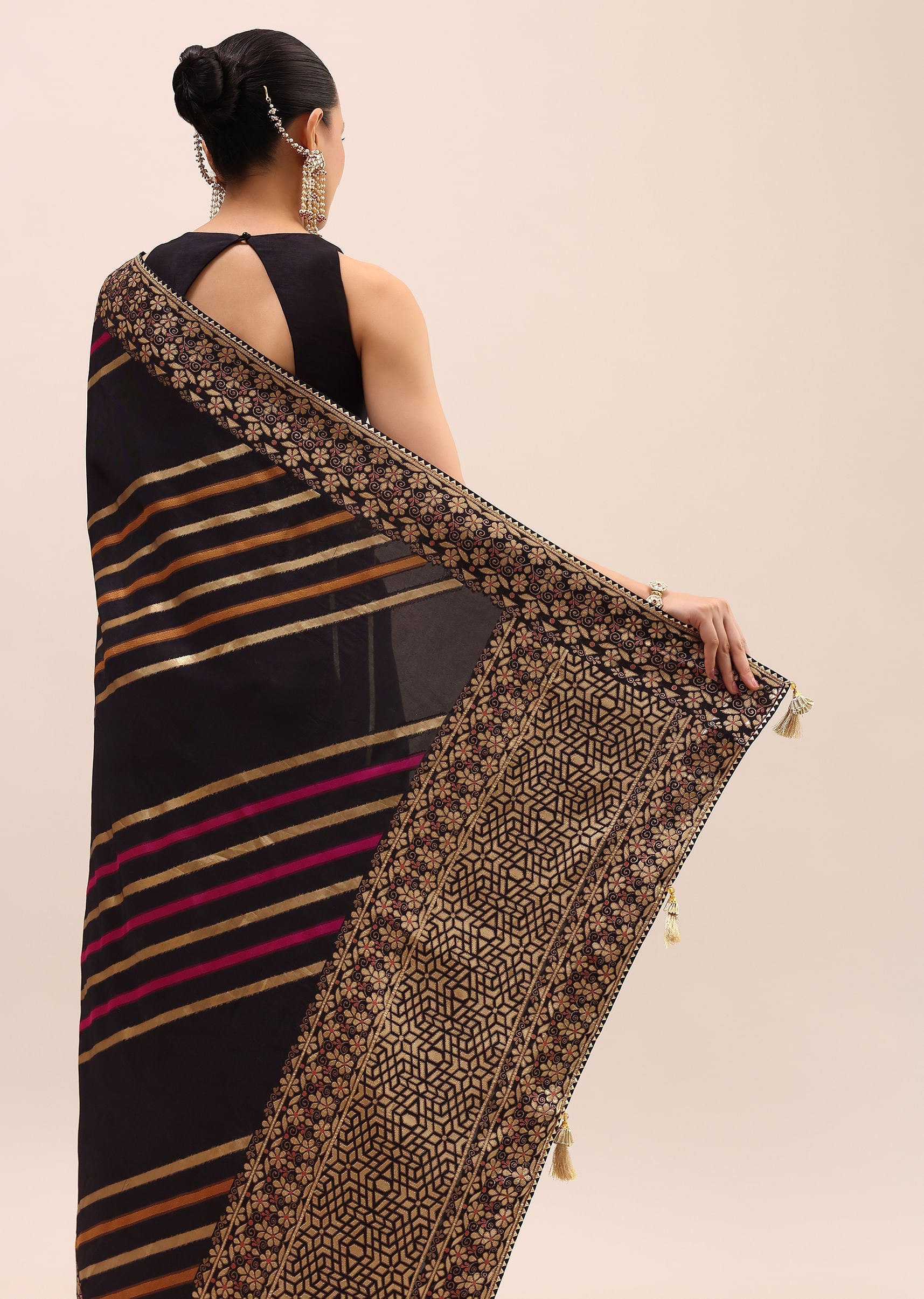 black_silk_saree_in_butta_work_with_unstitched_blouse-sg227296_7_440e04fe-eb46-4af7-9a0c-8a0cc39ff5a4.jpg