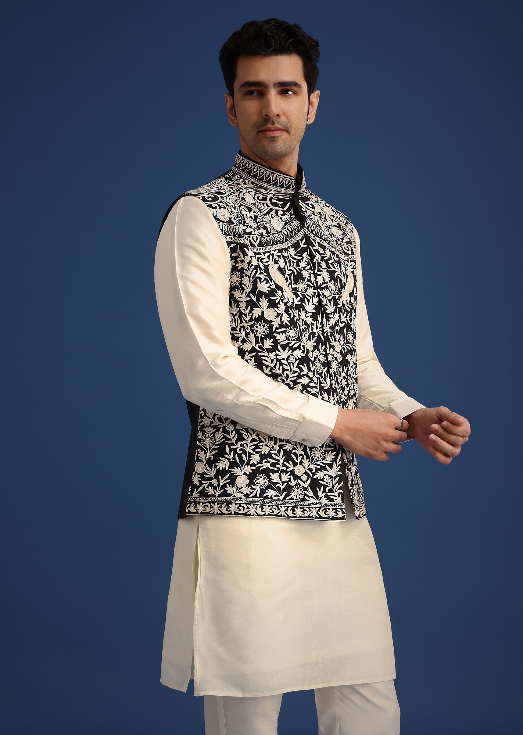 black_silk_thread_work_jacket_and_kurta_set-sg259781_5_749c9ad7-59ef-49ec-9a71-d32ee28c7e87.jpg