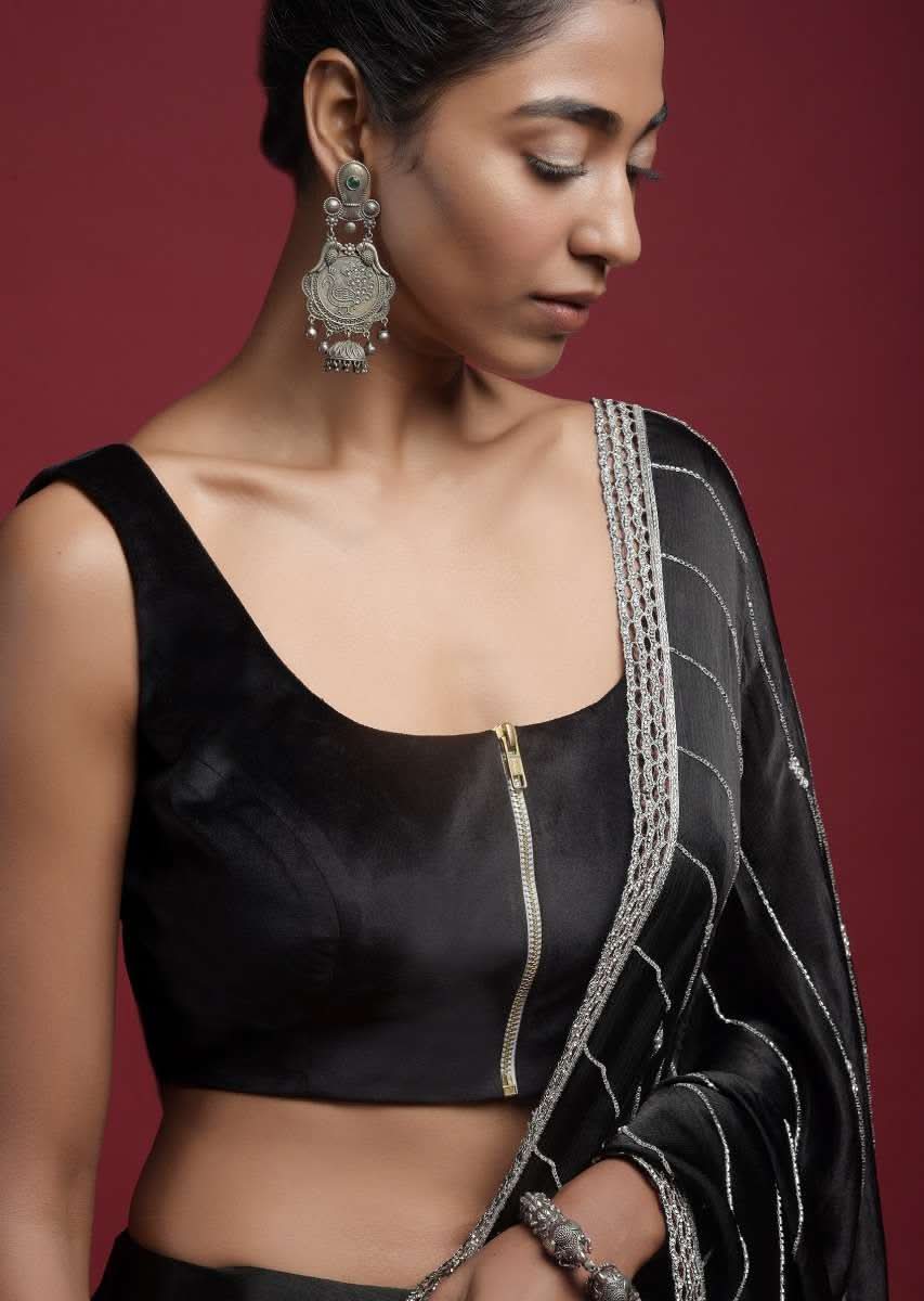 black_sleeveless_blouse_with_front_zip_opening_online_-_kalki_fashion_-_sg22630_4__2_d88e0d77-cb95-41d4-ab1f-c22f7a43962d.jpg