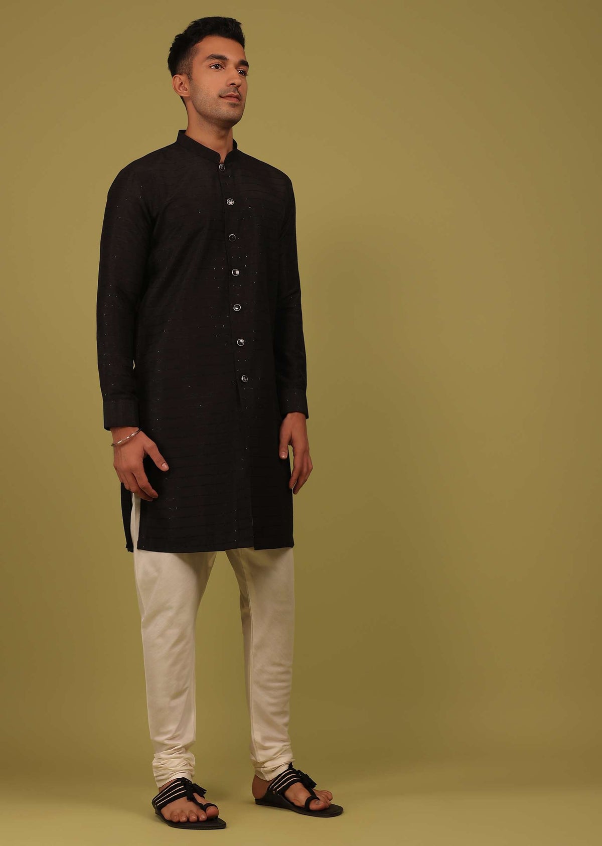 black_striped_art_silk_kurta-sg141258_5_62b7cbd4-63a7-42a8-82e7-9cef1a90da2d.jpg
