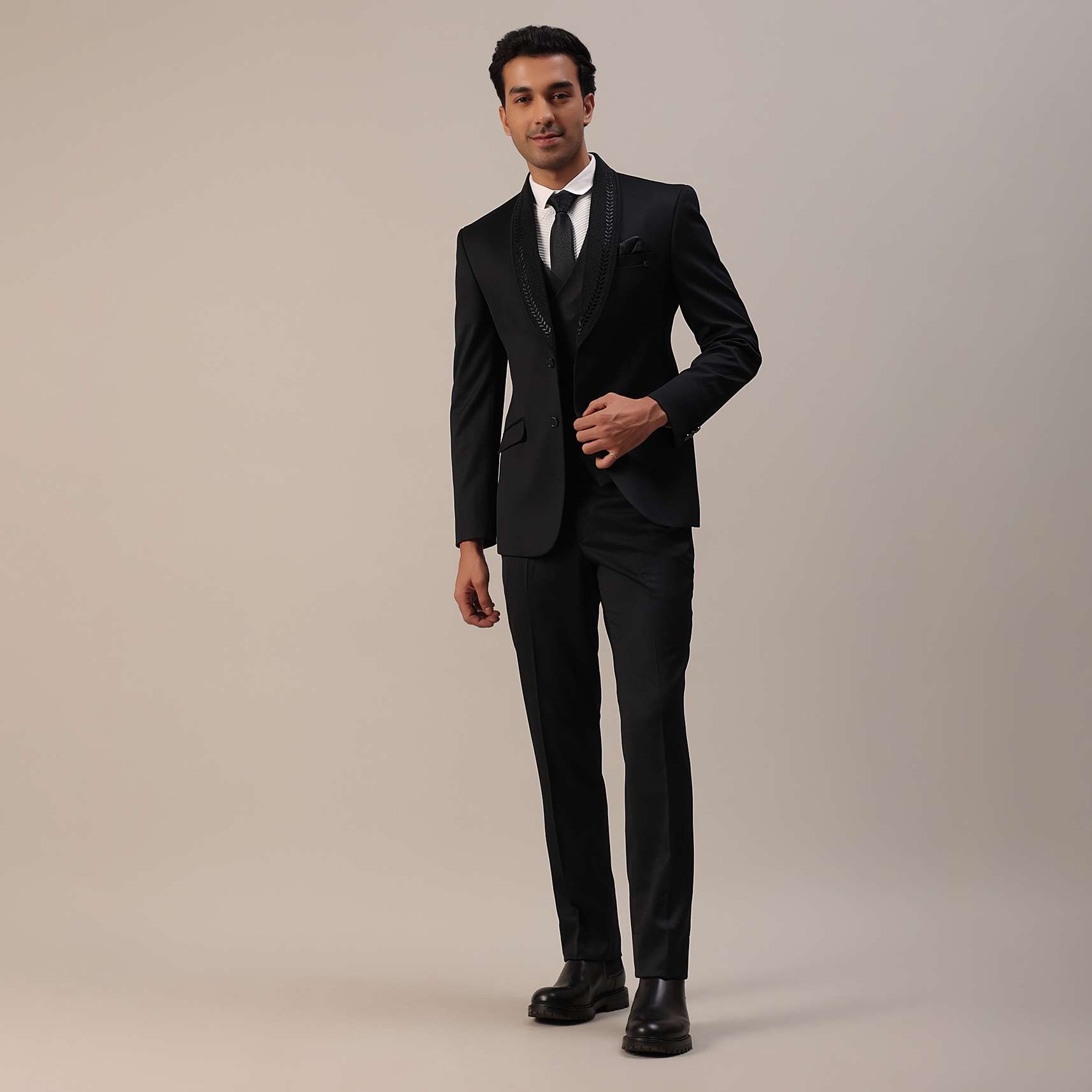 black_terry_rayon_tuxedo_set_with_cut-sg170883_17_86726f0d-5f76-4e86-b2a9-cee78983a476.jpg