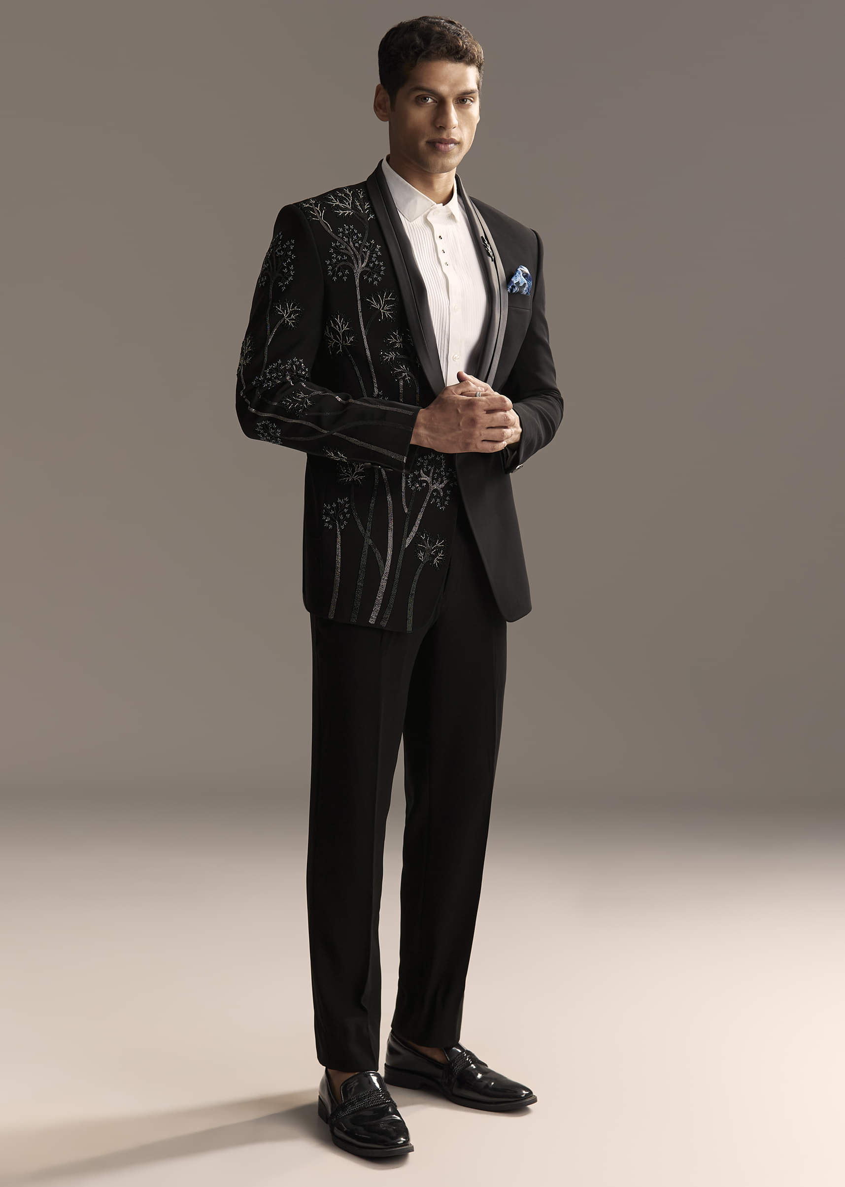 black_tuxedo_for_men_with_beads_and_zardosi-sg360459-1-nosto_8.jpg