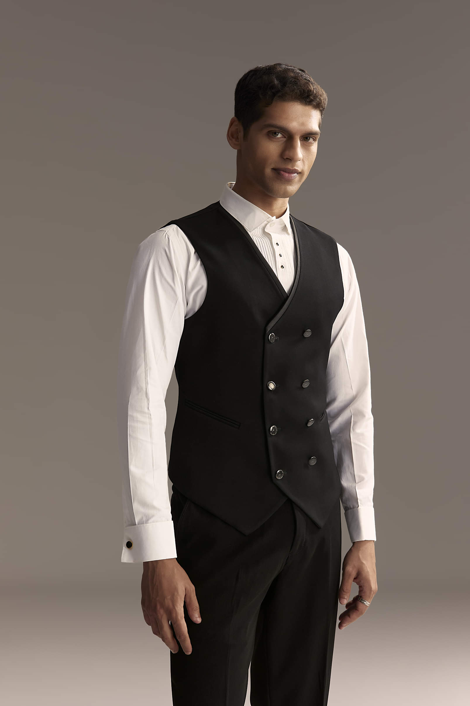 black_tuxedo_for_men_with_rich_hand-sg360467-1-nosto_4.jpg