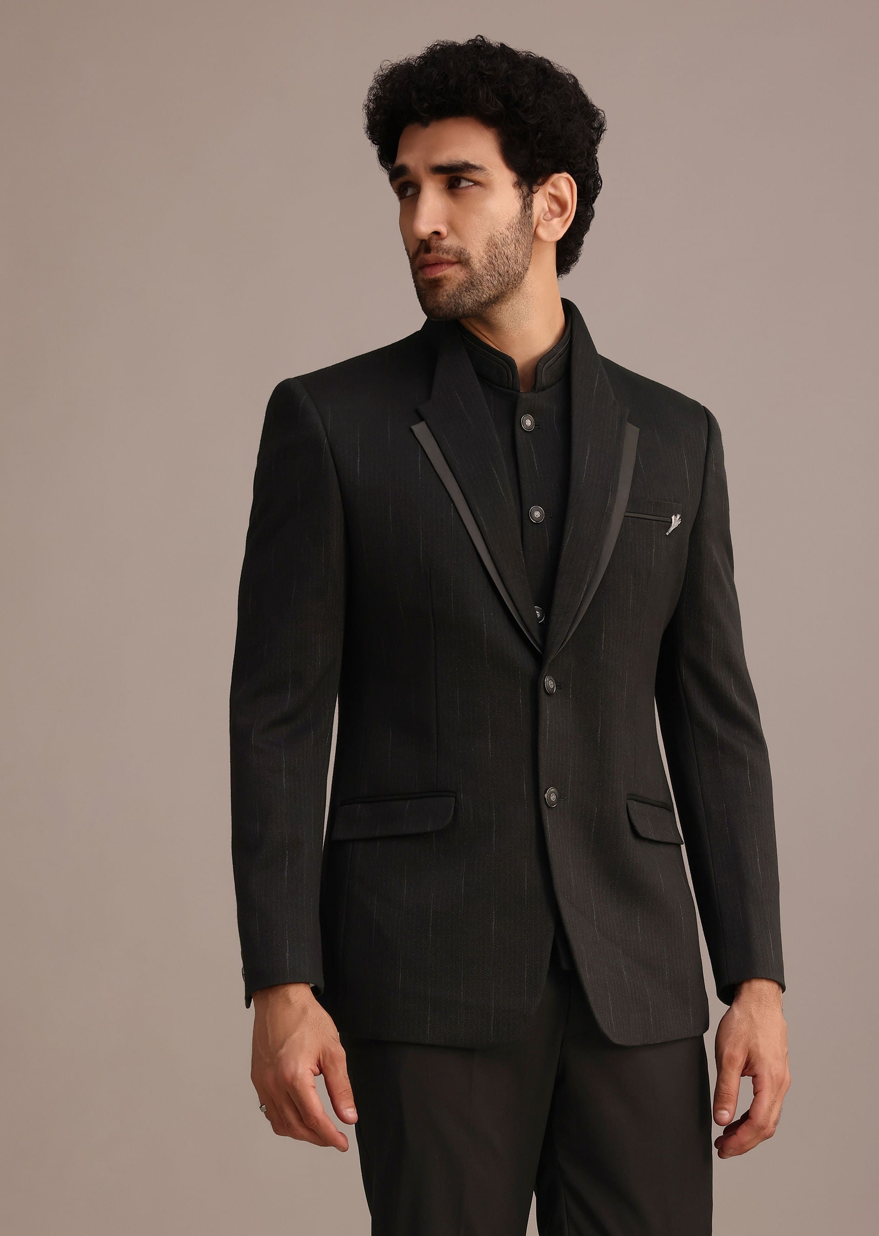 black_tuxedo_suit_with_shawl_collar-sg248236_8_b8c4d895-41f2-4be4-ab5d-1b094ec749b9.jpg