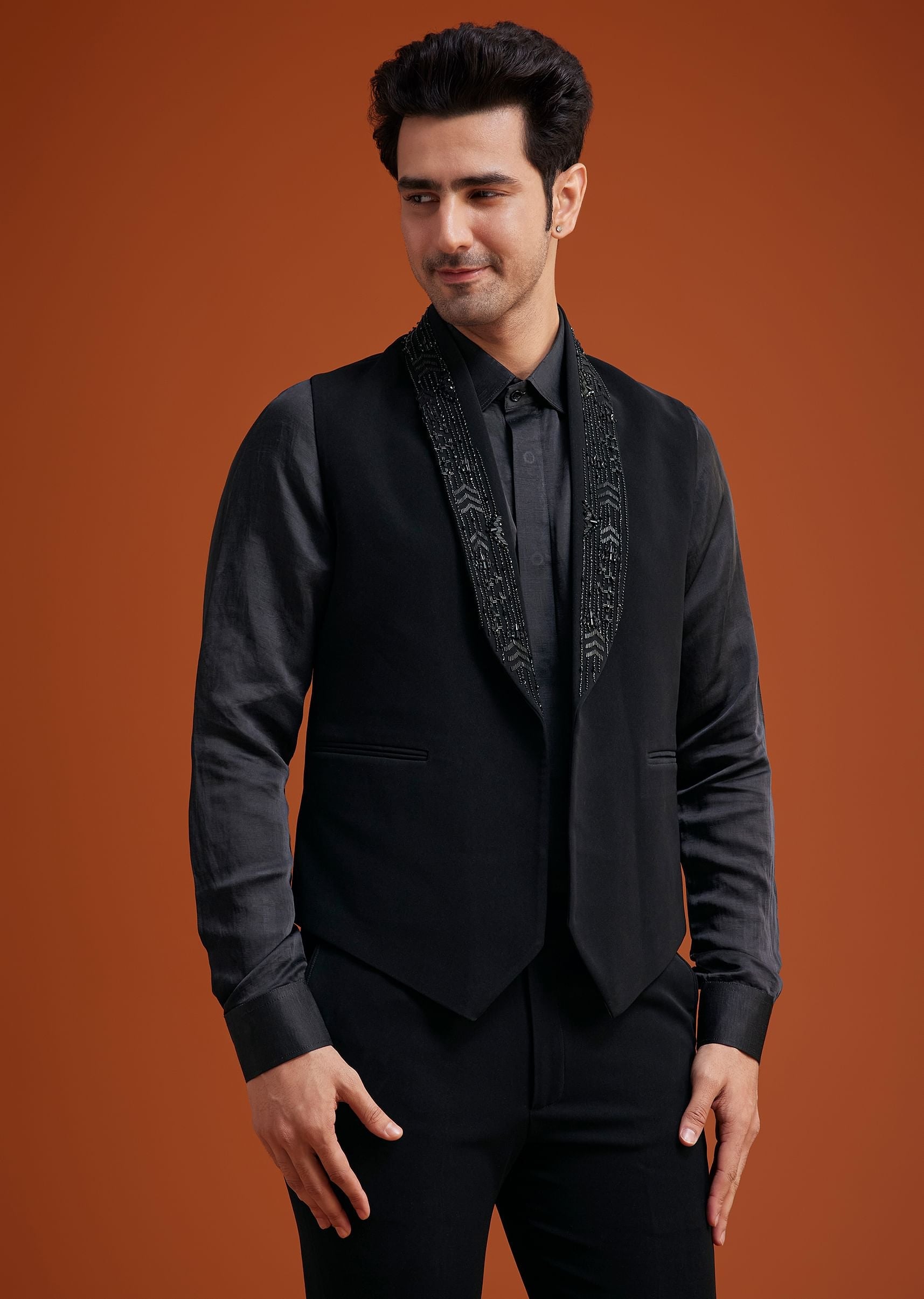 black_tuxedo_with-sg299048-5_7_6d3c0c0b-e71b-464b-a4dc-62ae21a611da.jpg