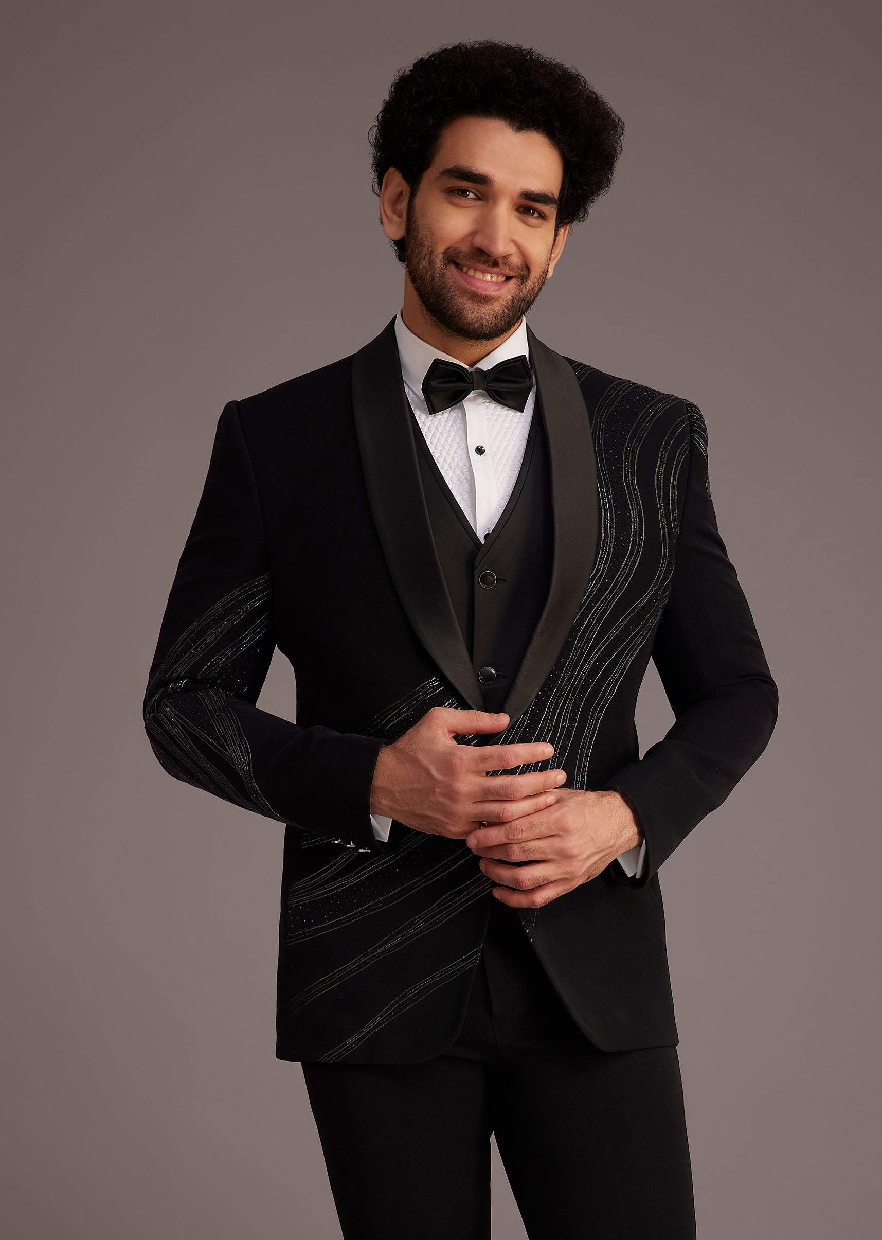 black_tuxedo_with_embellished_swi-sg270127_4_349603b9-8403-468c-a6f3-7544af36e567.jpg