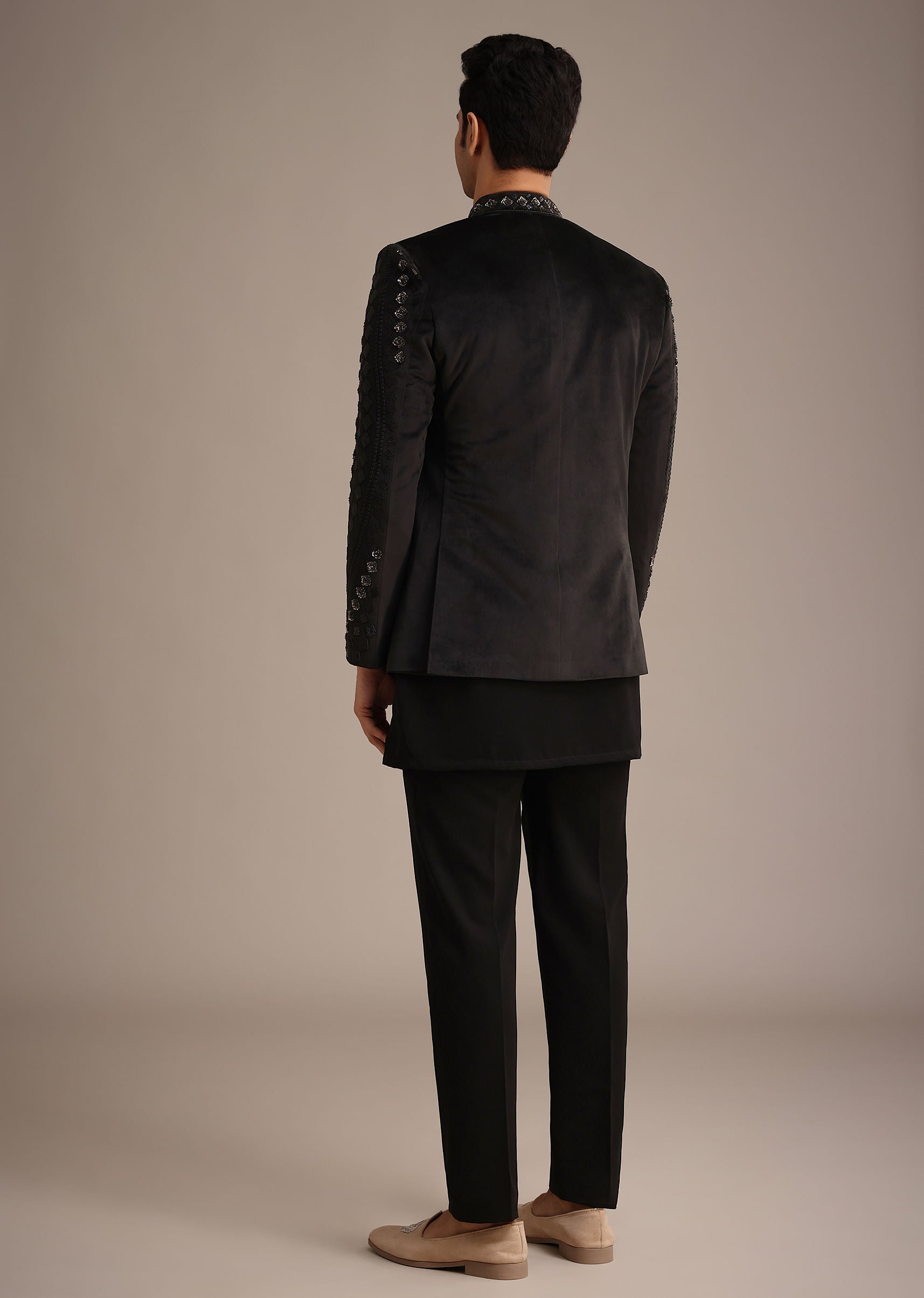 black_velvet_hand_embroidered_jodhpuri_set-sg252407_3_928f44ab-d1fa-4595-9013-ef35a7634155.jpg