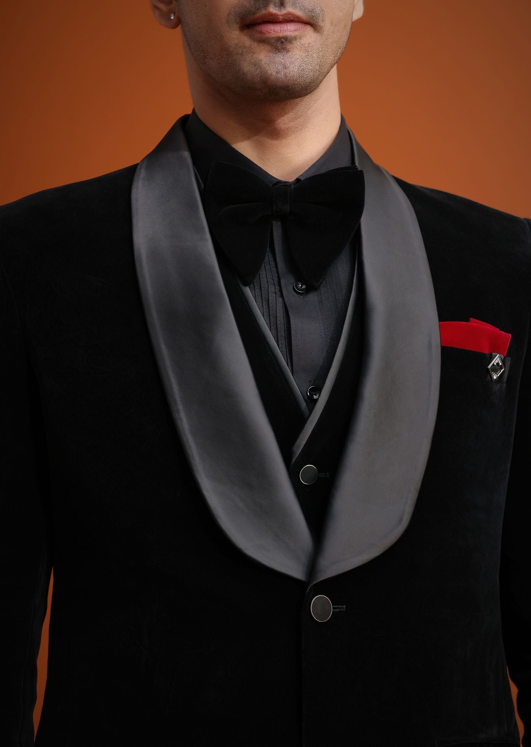 black_velvet_tuxedo_set_with_waistcoat_and_bow-sg248380_4_f3d80a9d-931b-430e-826e-805b0c79c7e9.jpg