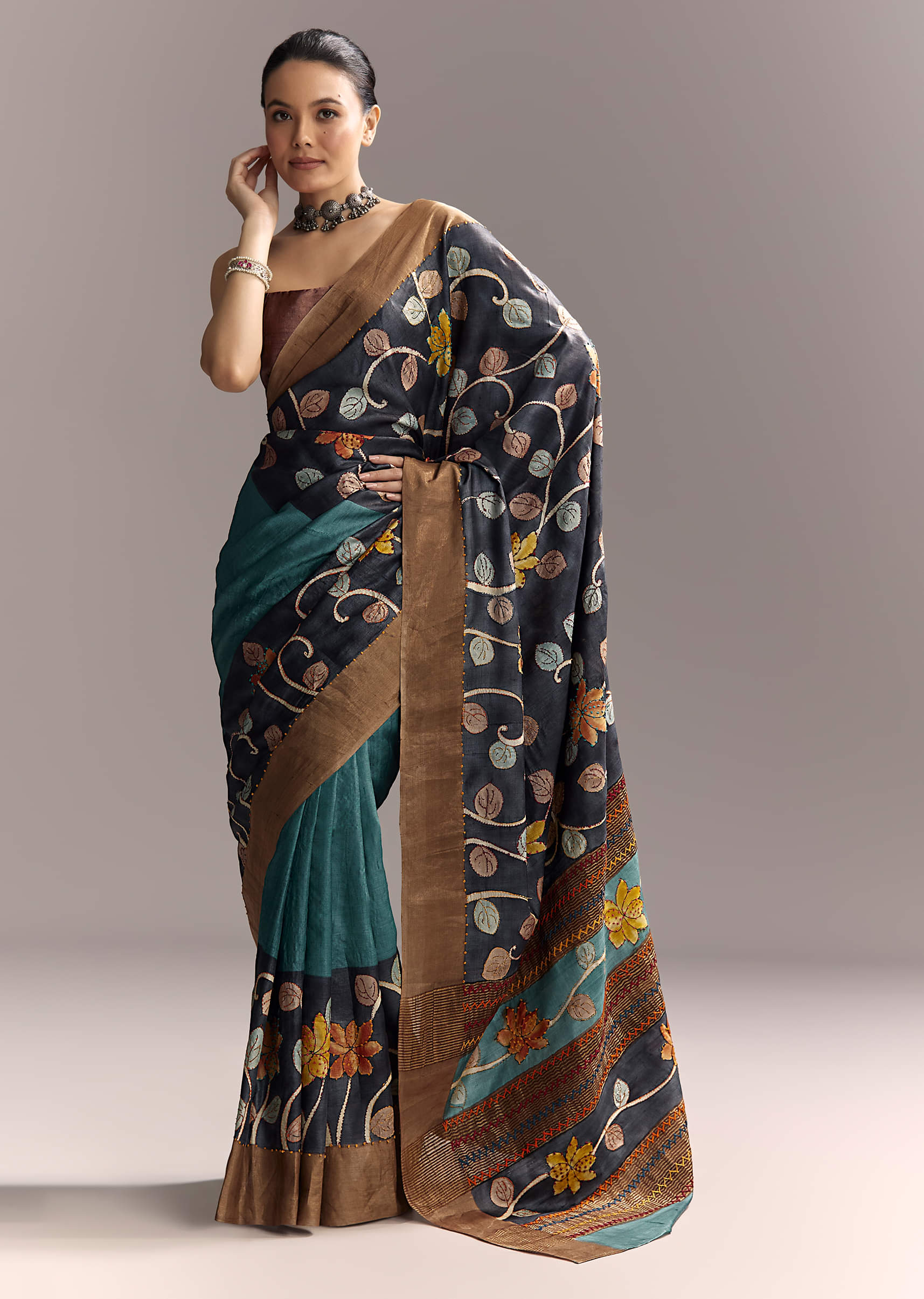 blue-cotton-hand-painted-saree-with-floral-motifs-and-brown-border-sg317771-1.jpg