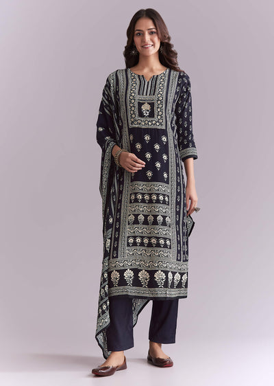 blue-crepe-kurta-set-with-indie-print-and-moti-detail-sg357219-1.jpg