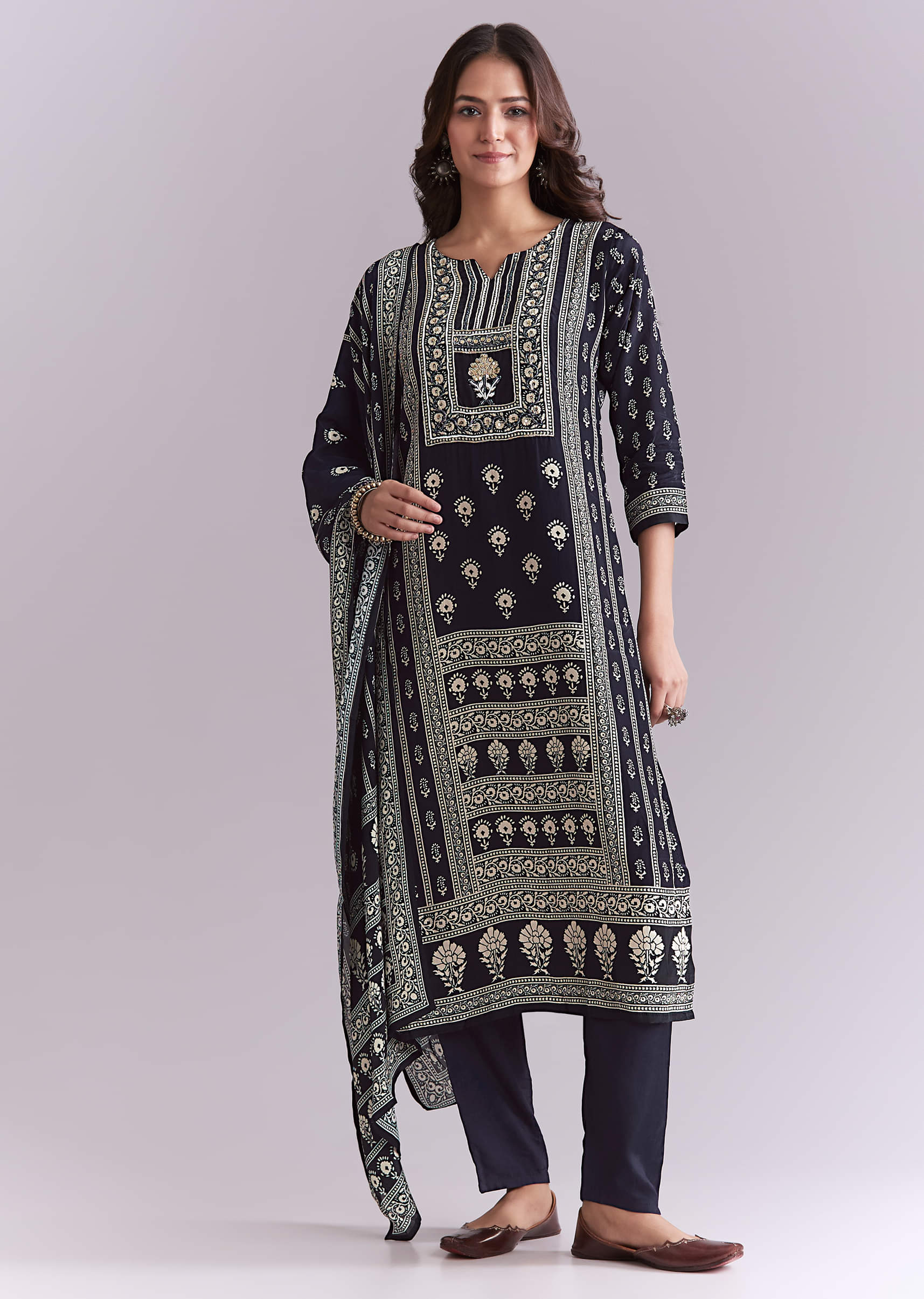 blue-crepe-kurta-set-with-indie-print-and-moti-detail-sg357219-3.jpg