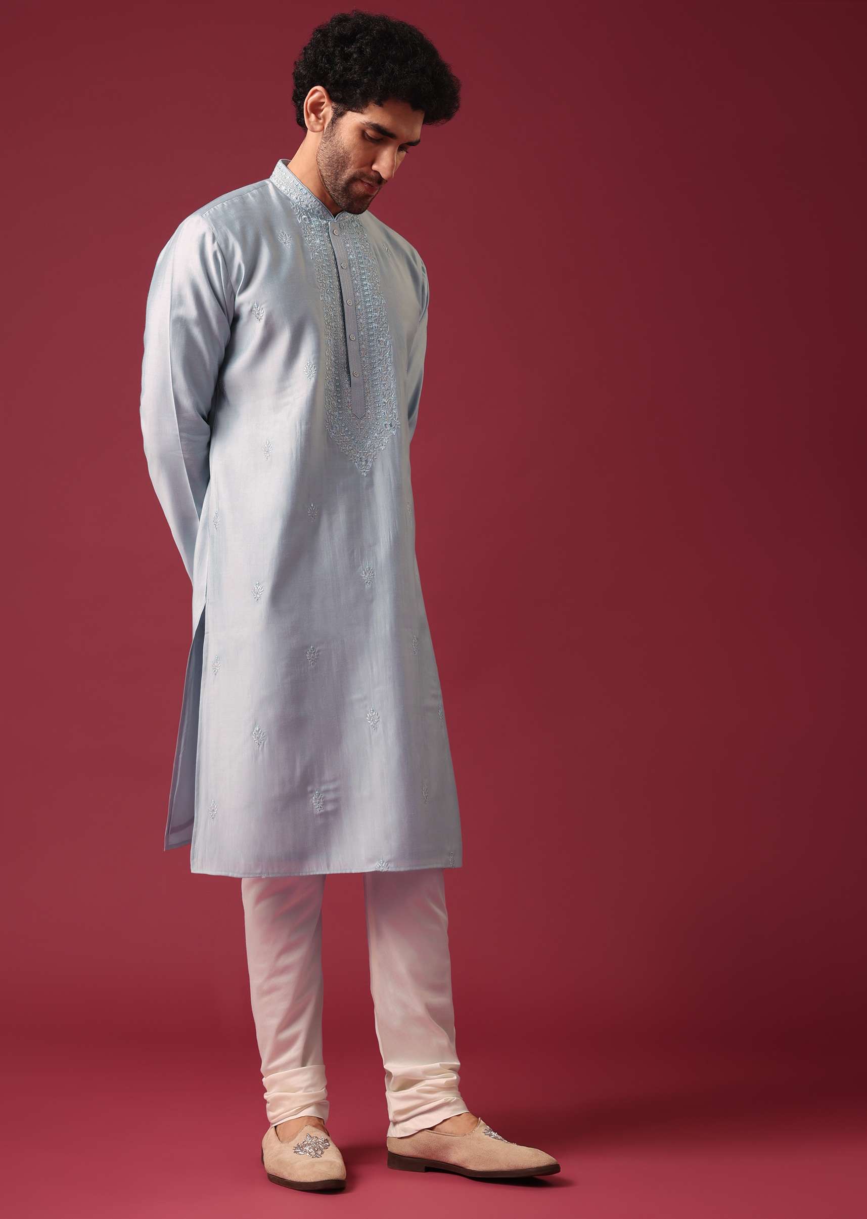 blue-embroidered-kurta-set-in-silk--sg178494_6_7713d05f-64e3-497f-bef9-143fa733c127.jpg