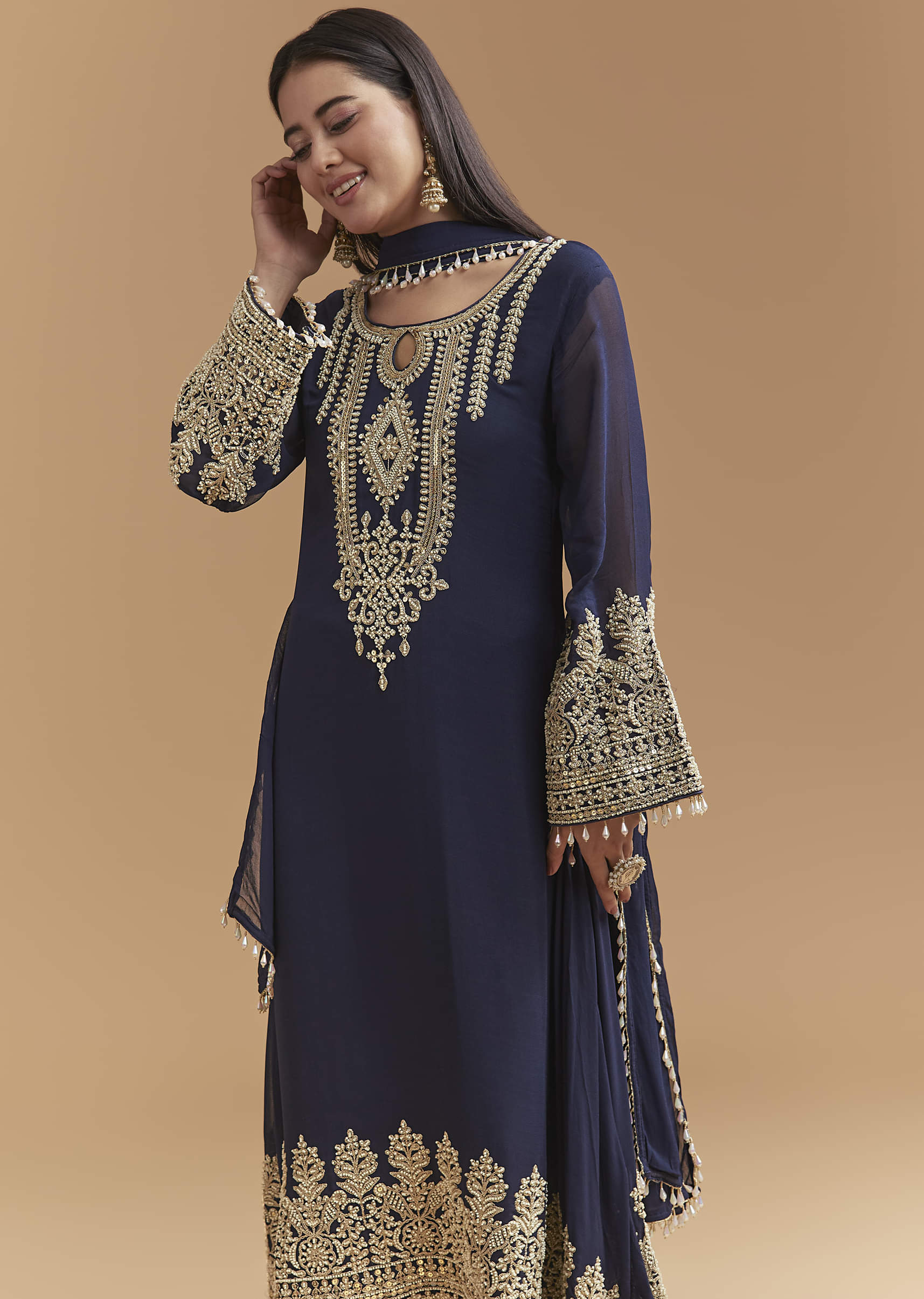 blue-georgette-kurta-set-with-moti-and-sequins-work-sg346057-4.jpg