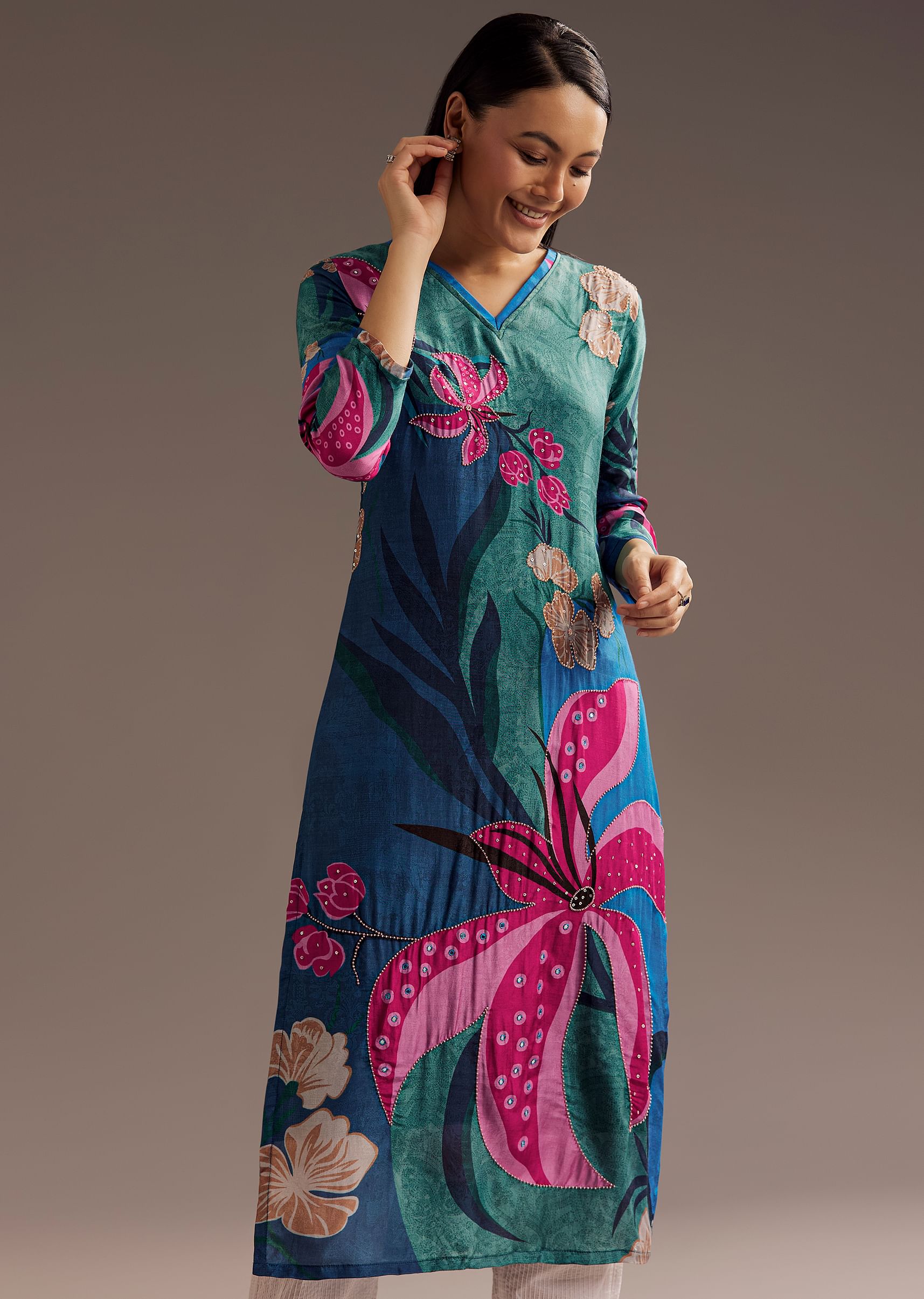 blue-green-floral-print-beads-embellished-crepe-kurta-sg224195-4_9a61b43f-f404-4909-ac02-9870eade01e8.jpg
