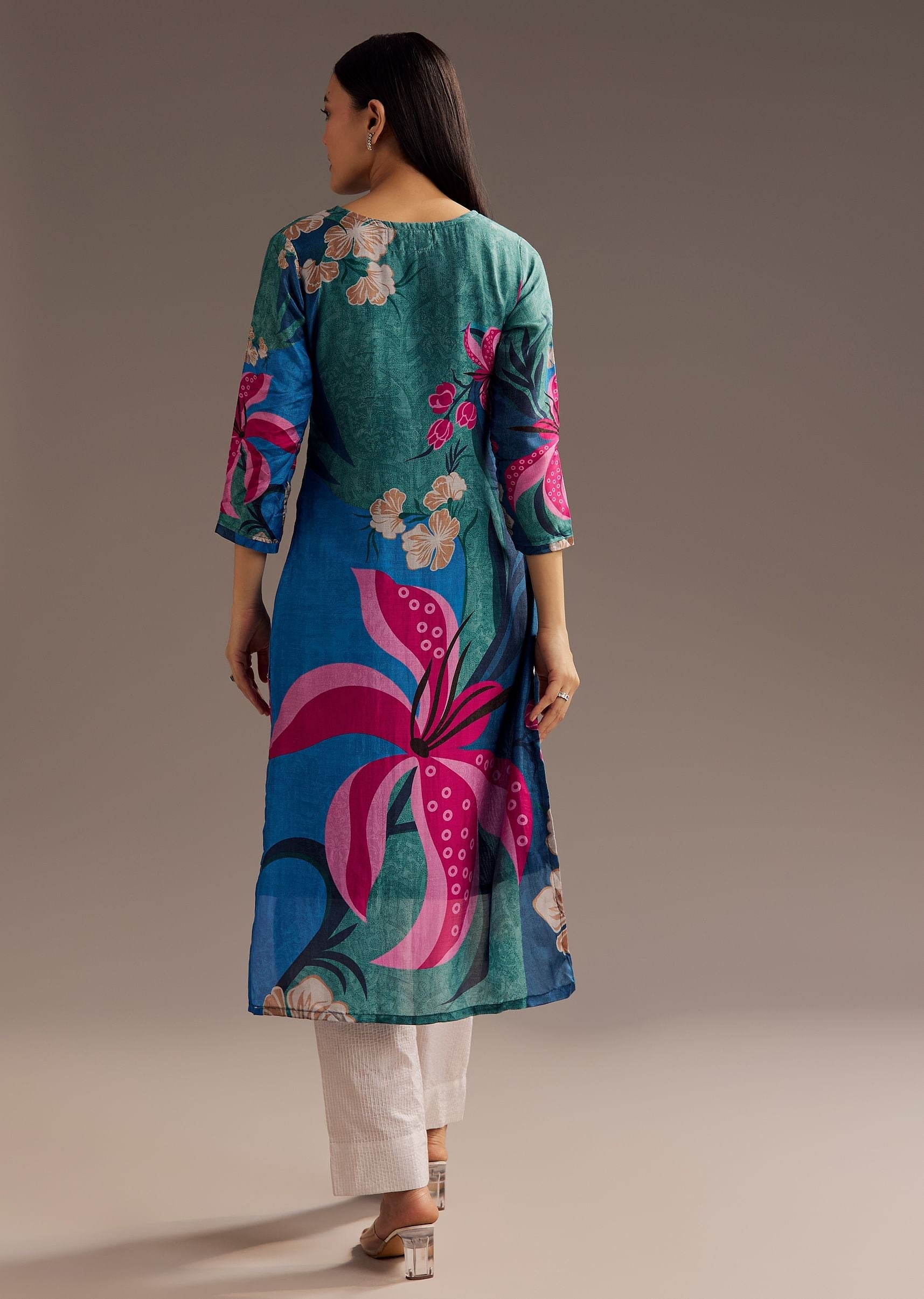 blue-green-floral-print-beads-embellished-crepe-kurta-sg224195-5_74f8f7f5-2ea9-44be-a5dd-3b076effffcf.jpg