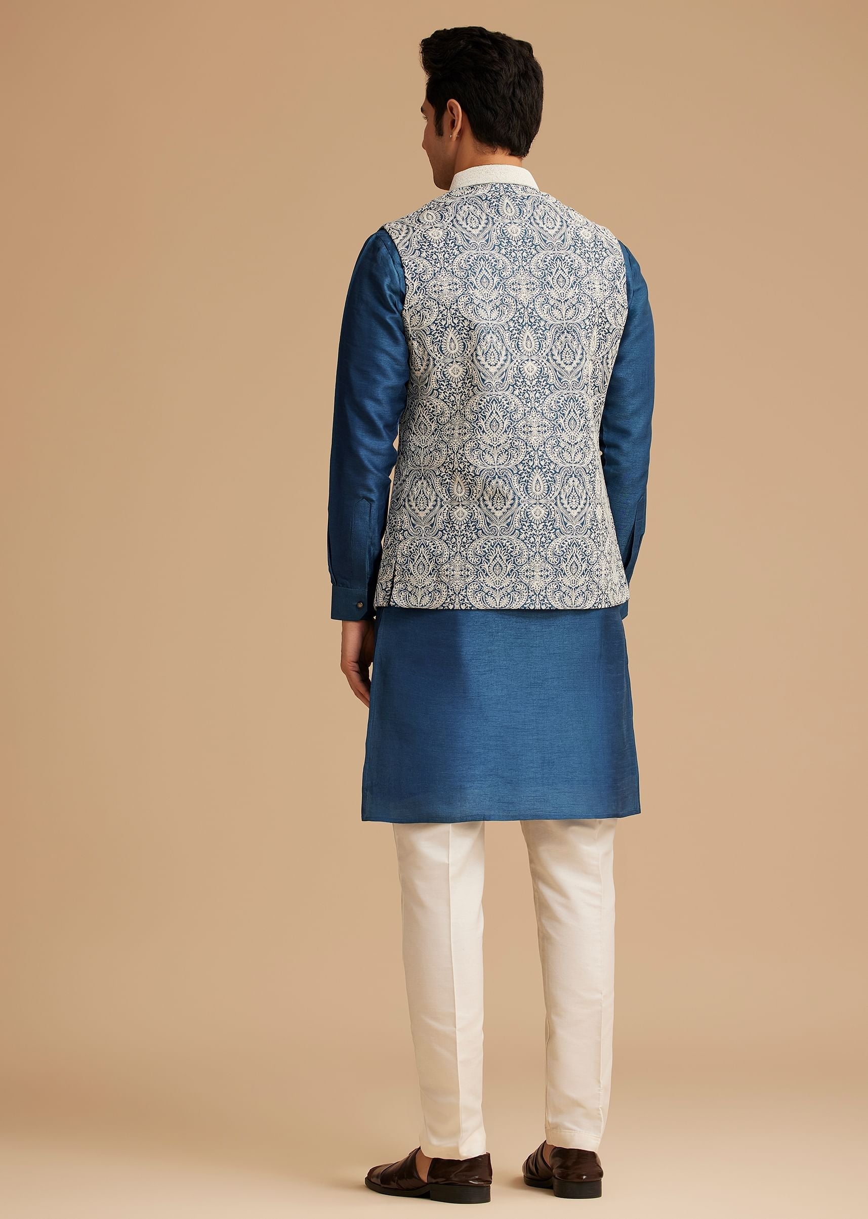 blue-kurta-jacket-set-with-resham-embroidery-and-handworked-collar-sg300263-5_72524dca-4f01-497e-be63-3dbf96dd9a4e.jpg