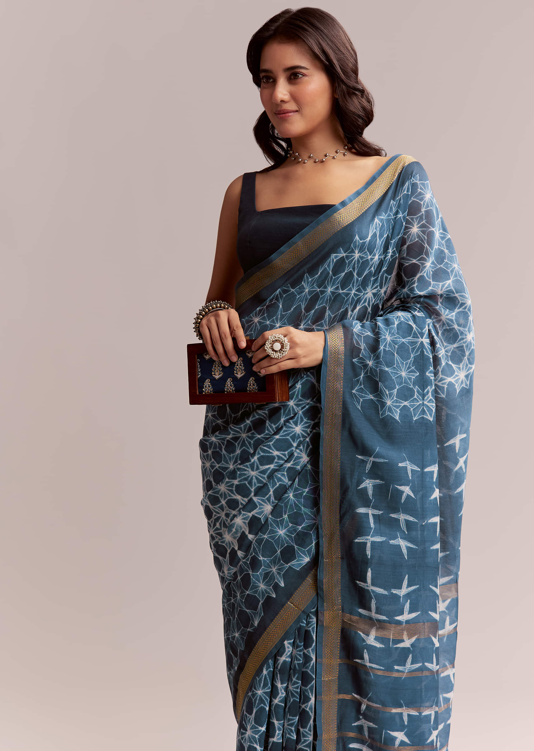 blue-linen-printed-saree-with-hand-dyed-shibori-print-sg311971-5.jpg