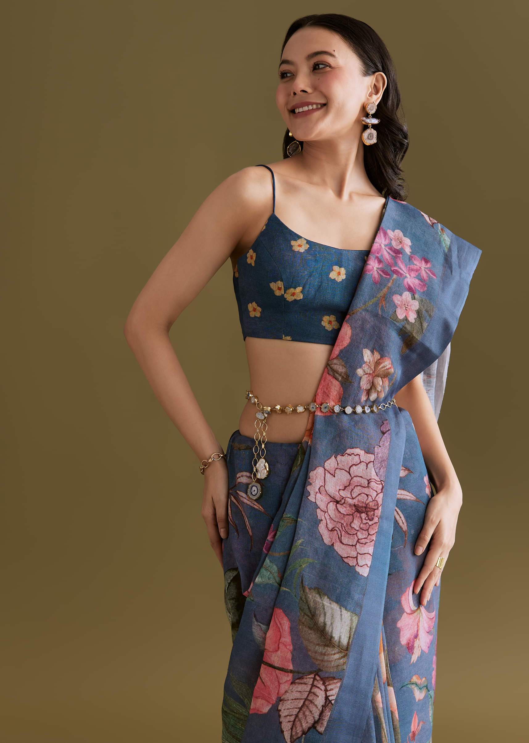 blue-linen-saree-with-botanical-floral-prints-sg291729-2_4f9962aa-be03-437a-bc73-03e5c0290672.jpg