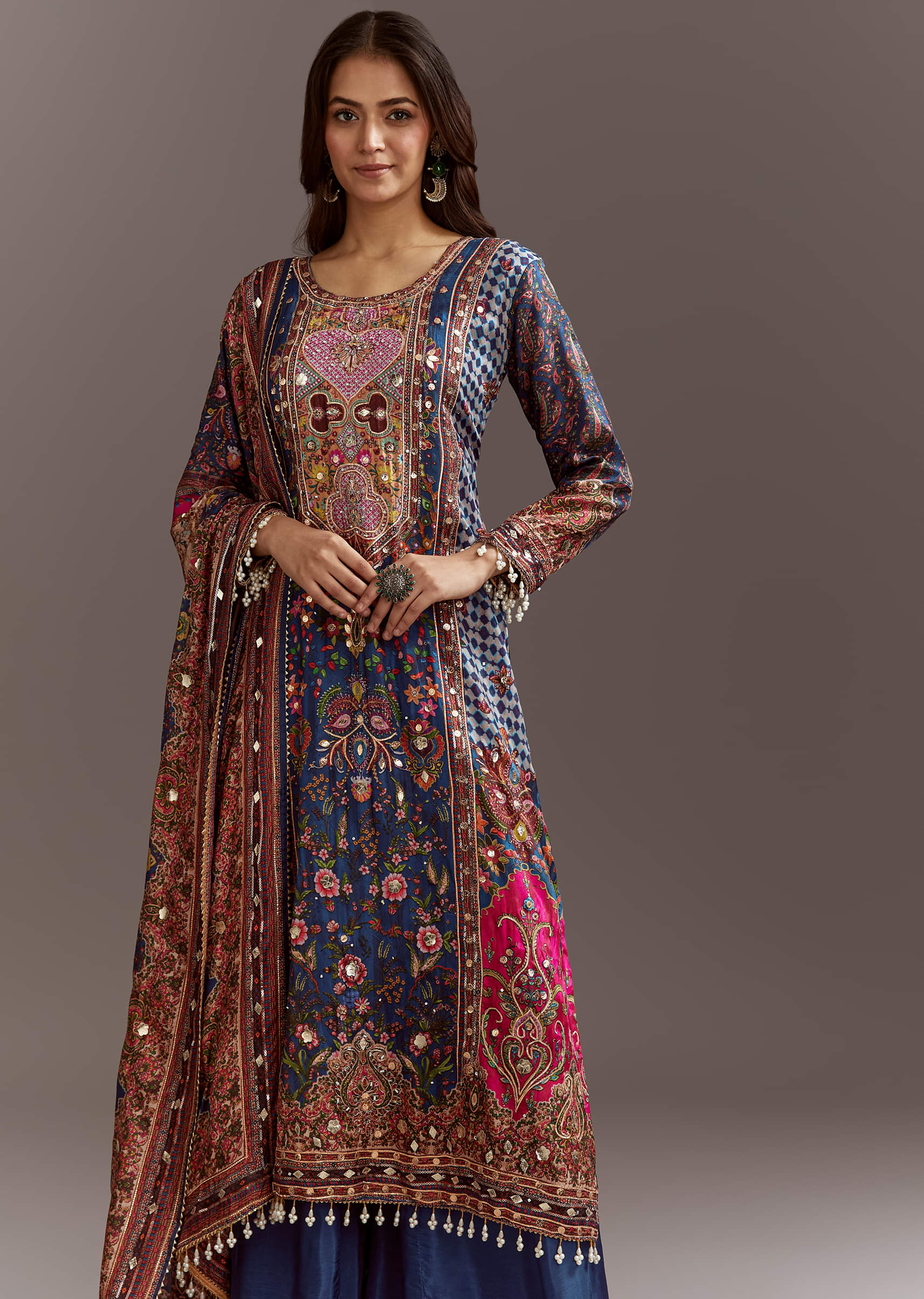 blue-printed-gotta-lace-sequin-kurta-set-with-floral-print-dupatta-sg313698-4_af5082af-c1e1-480d-9840-b38ea80d2246.jpg