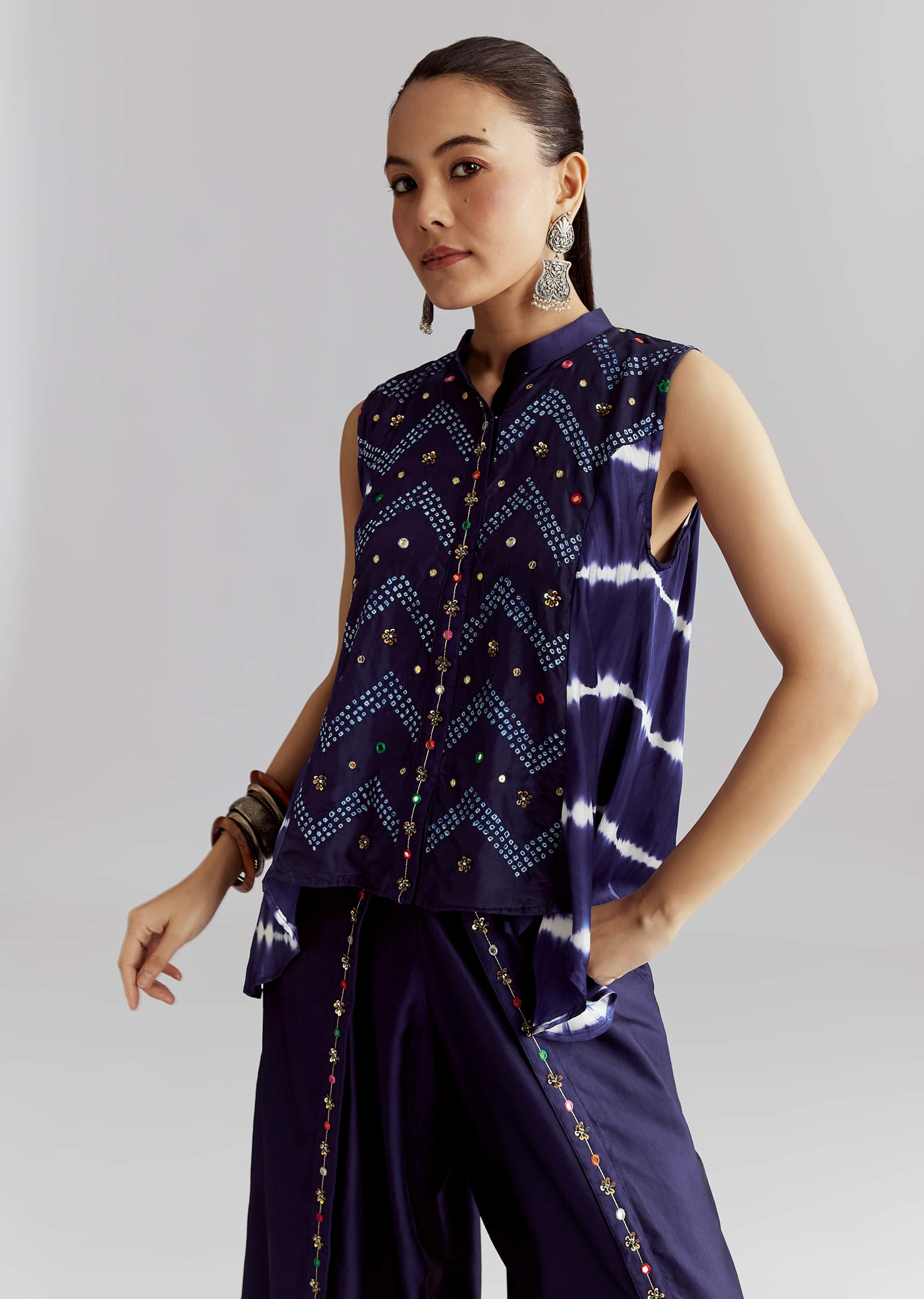 blue-satin-indo-western-set-with-bandhani-and-leheriya-print-sg356591-4.jpg