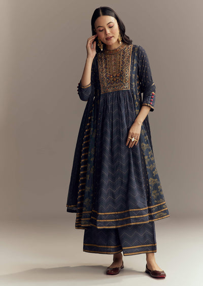 blue-silk-printed-anarkali-suit-with-sequins-work-sg346526-1.jpg