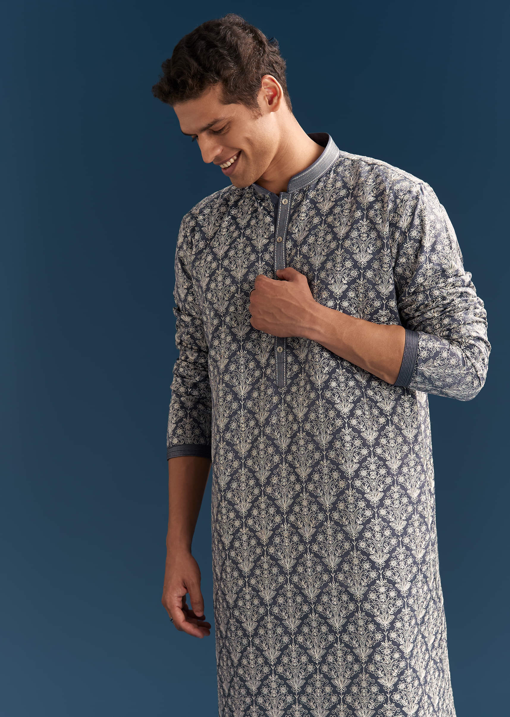 blue-silk-printed-kurta-set-for-men-with-thread-embroidery-sg329998-3.jpg