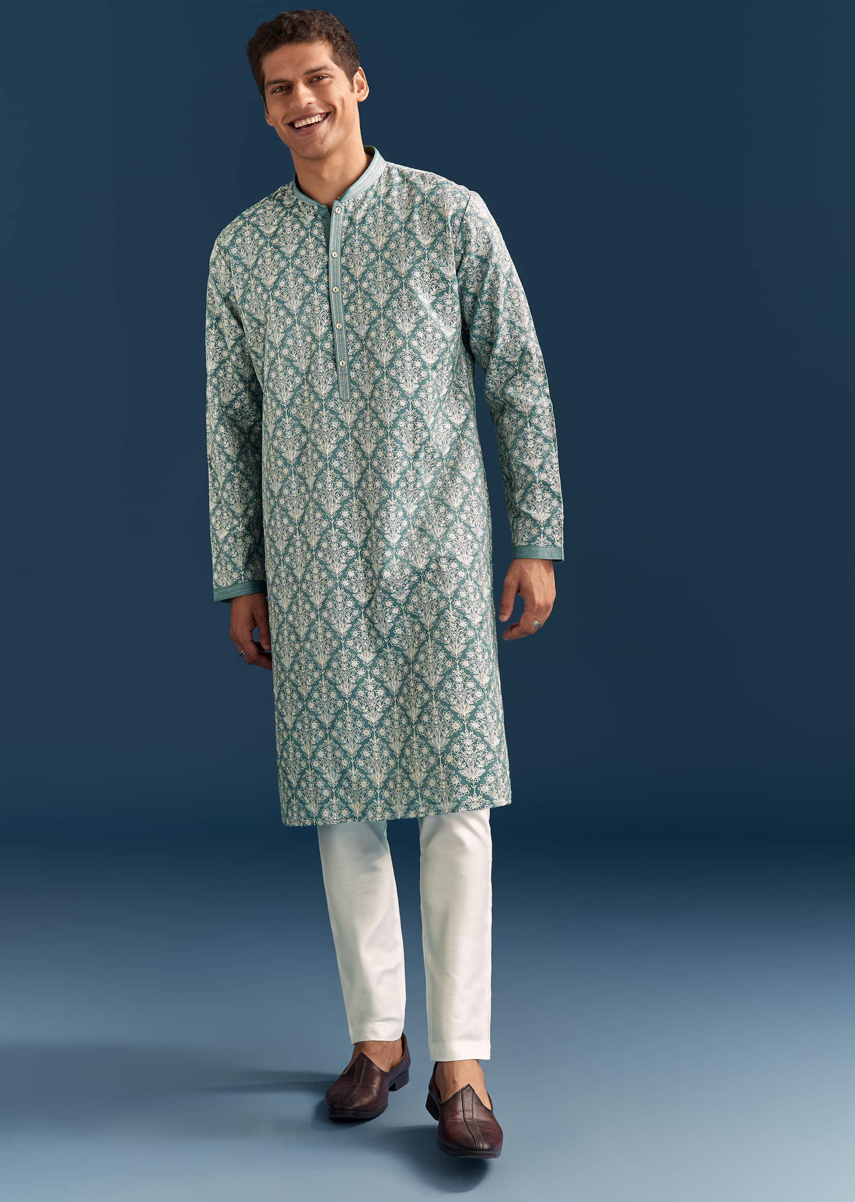blue-silk-printed-kurta-set-for-men-with-thread-work-sg330014-4.jpg