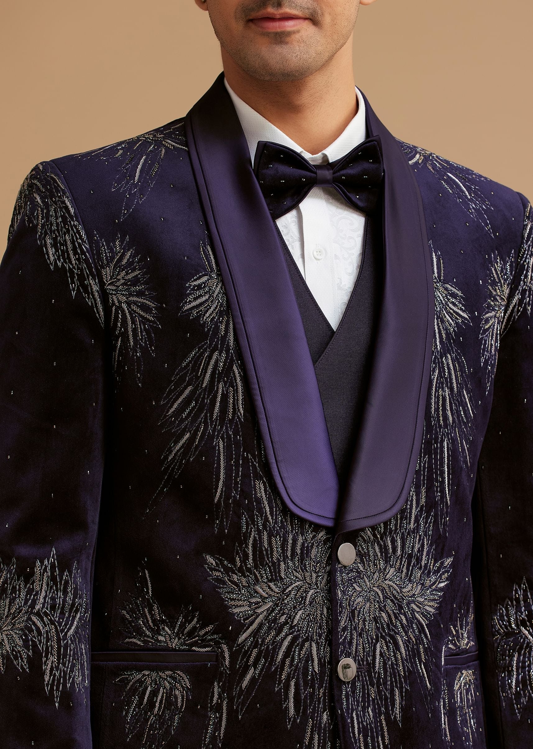 blue-velvet-tuxedo-with-stone-and-cut-dana-work-sg248476-2_1_321cdd44-e60f-4366-ba5e-e2d86e24cb15.jpg