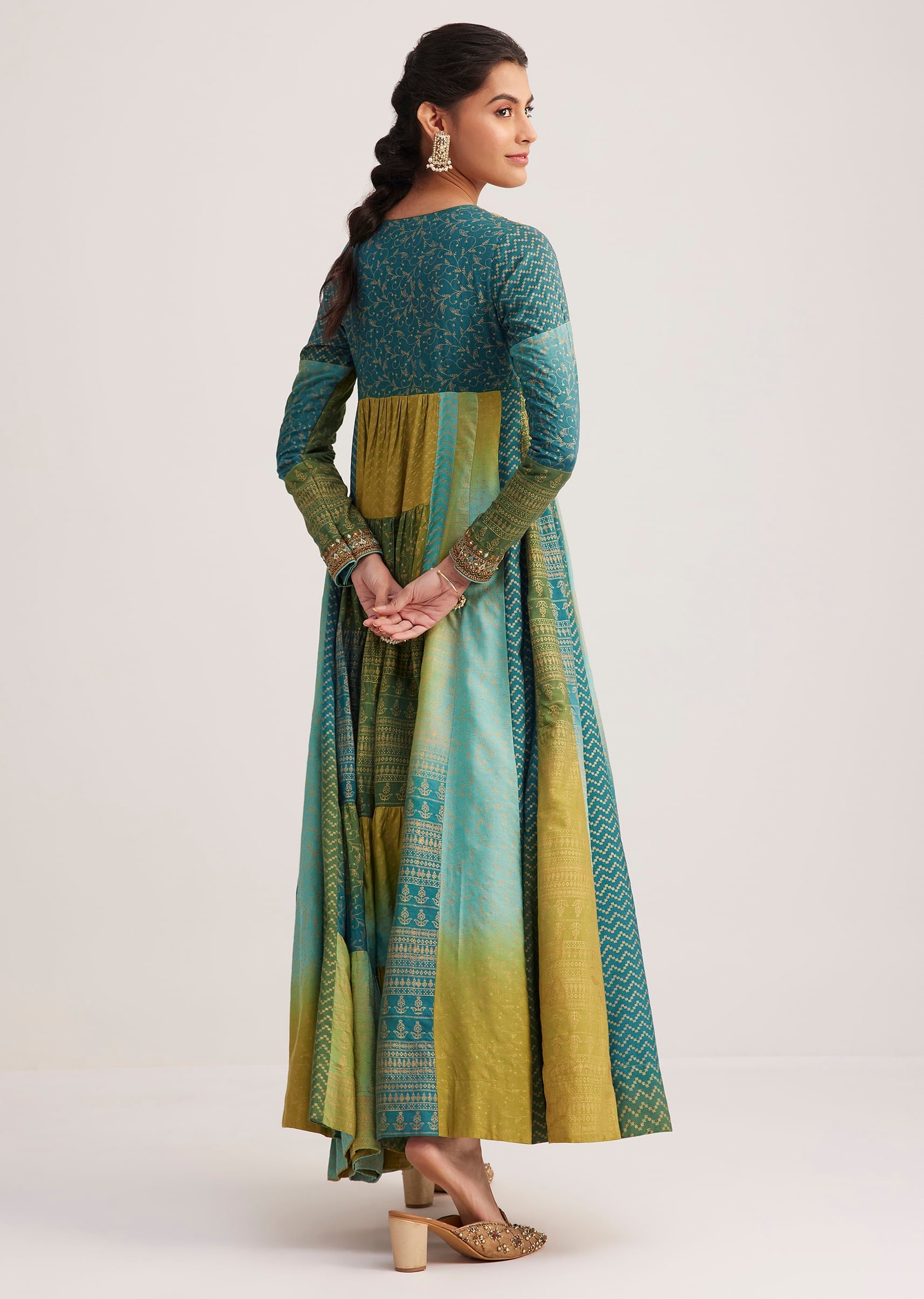 blue_and_green_silk_kurta_with_indie_print-sg297248_5.jpg