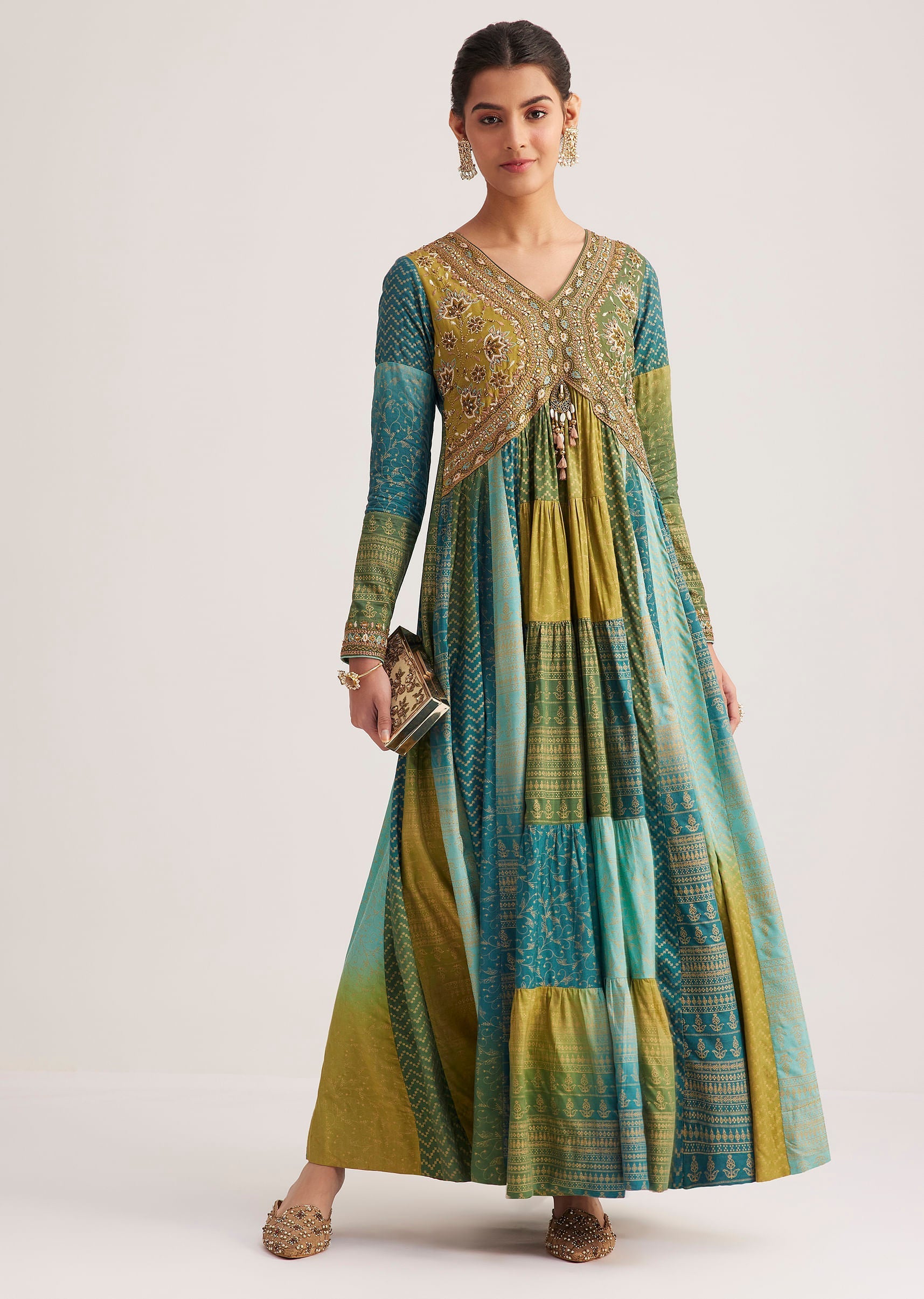 blue_and_green_silk_kurta_with_indie_print-sg297248_8.jpg