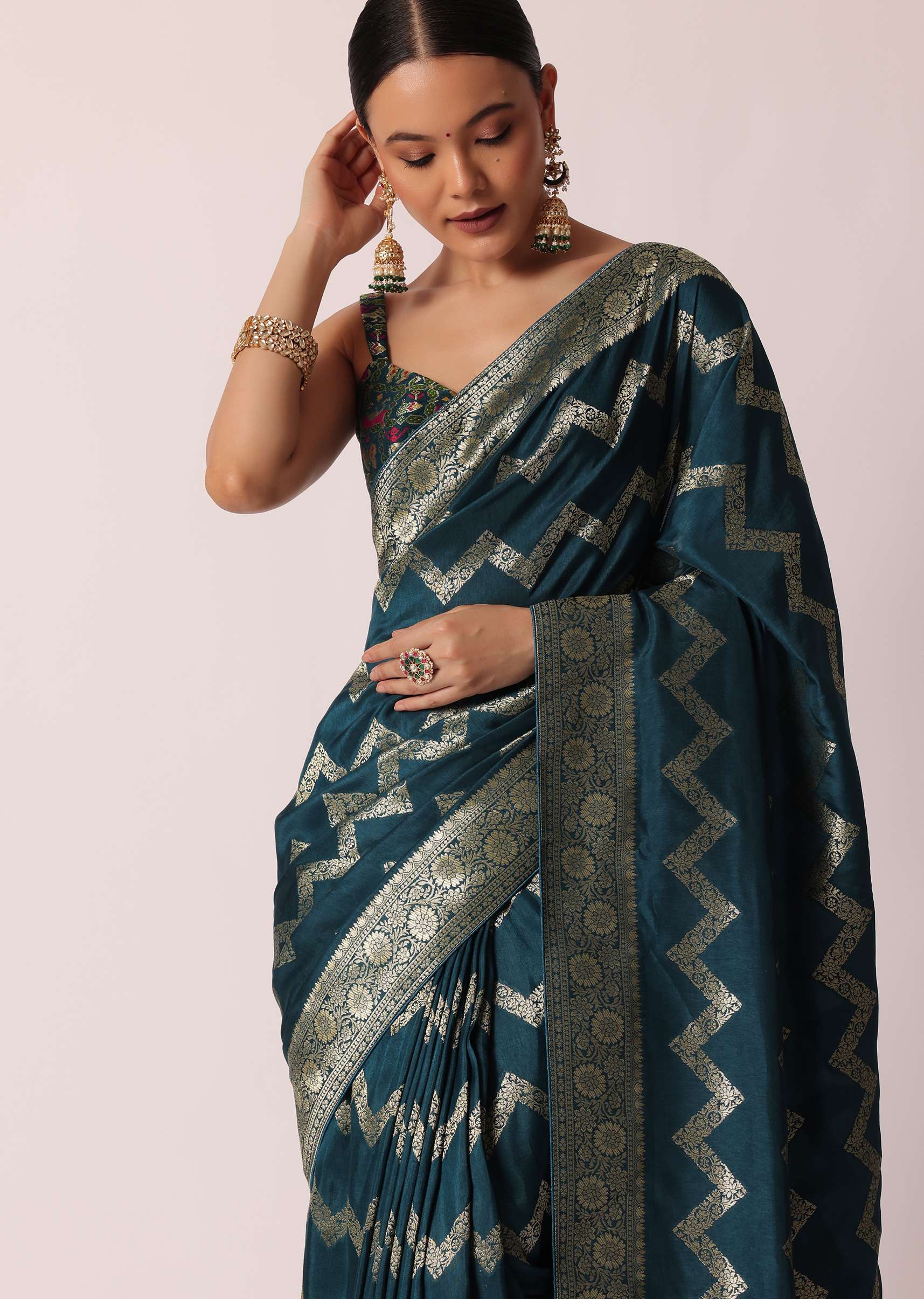 blue_banarasi_silk_saree_with_meenakari-sg182438_3_75f36093-e412-4c98-8725-34c8484f4e8e.jpg