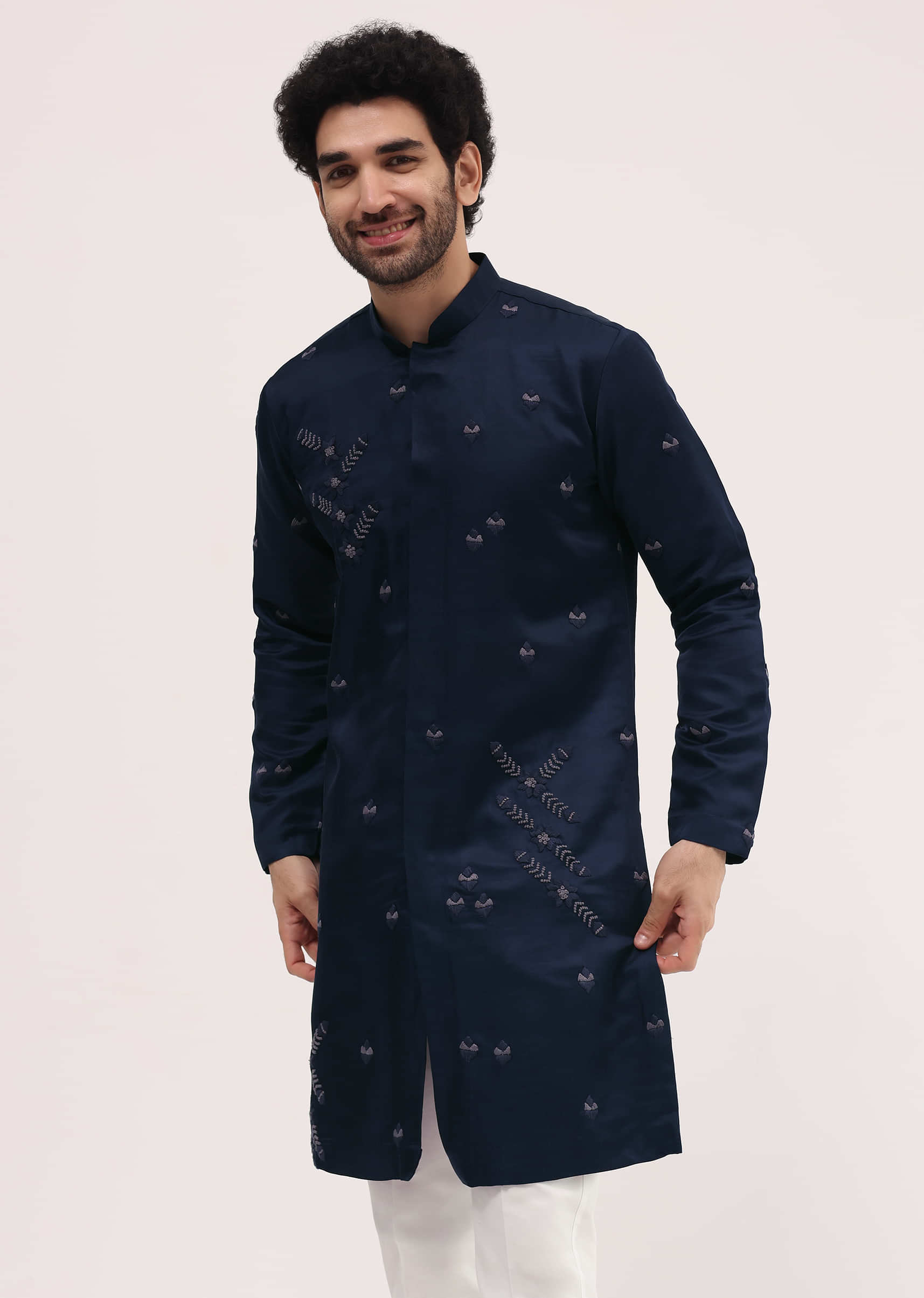 blue_bud_embroidered_silk_kurta_set_for_men-sg229006_5_158e7612-ed49-498f-81fe-4d2bbaed4c0b.jpg