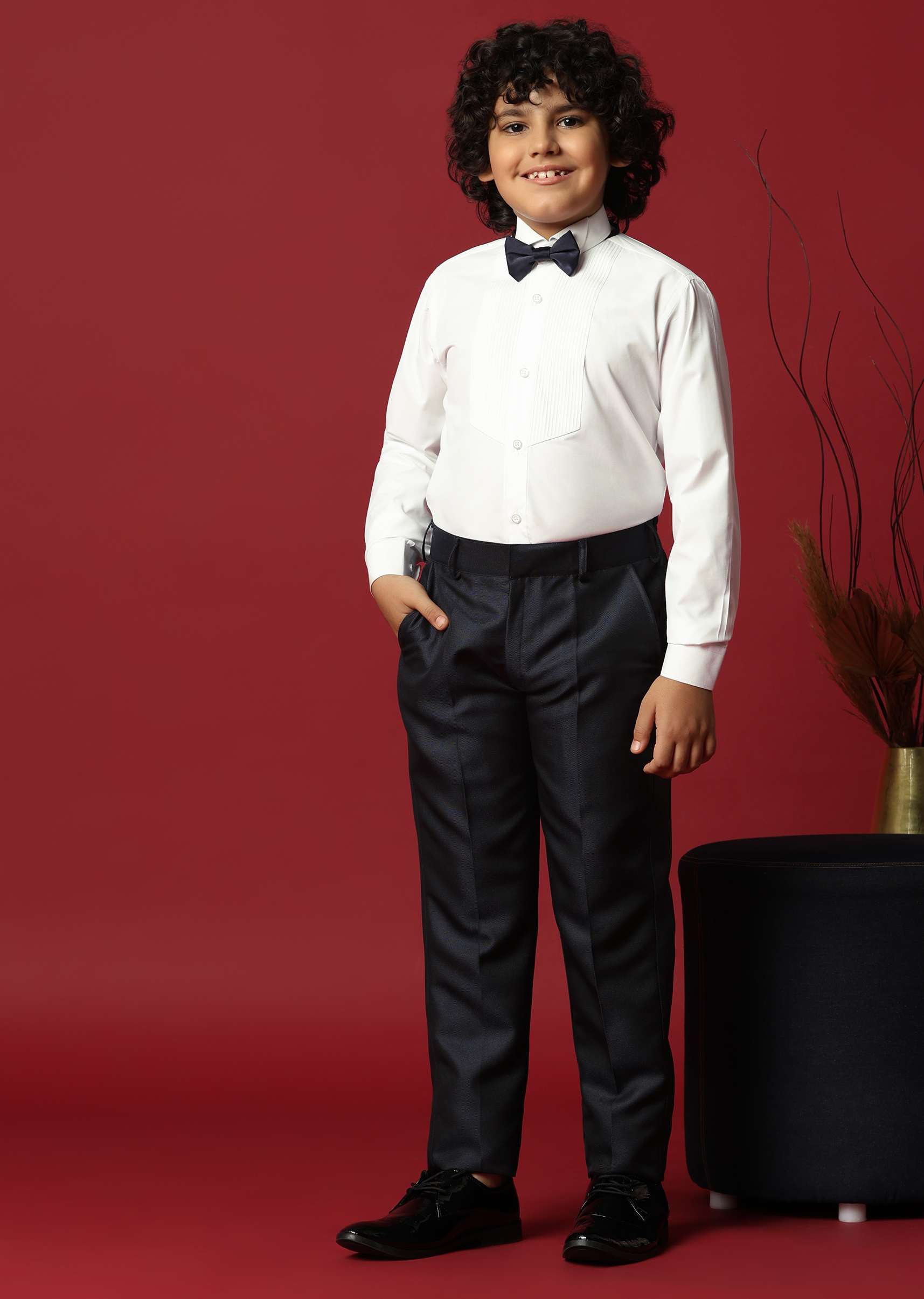 blue_cutwork_embroidery_festive_tuxedo_for_boys-sg201885_10_21159560-2f65-4bfa-9245-7afc034e5c58.jpg