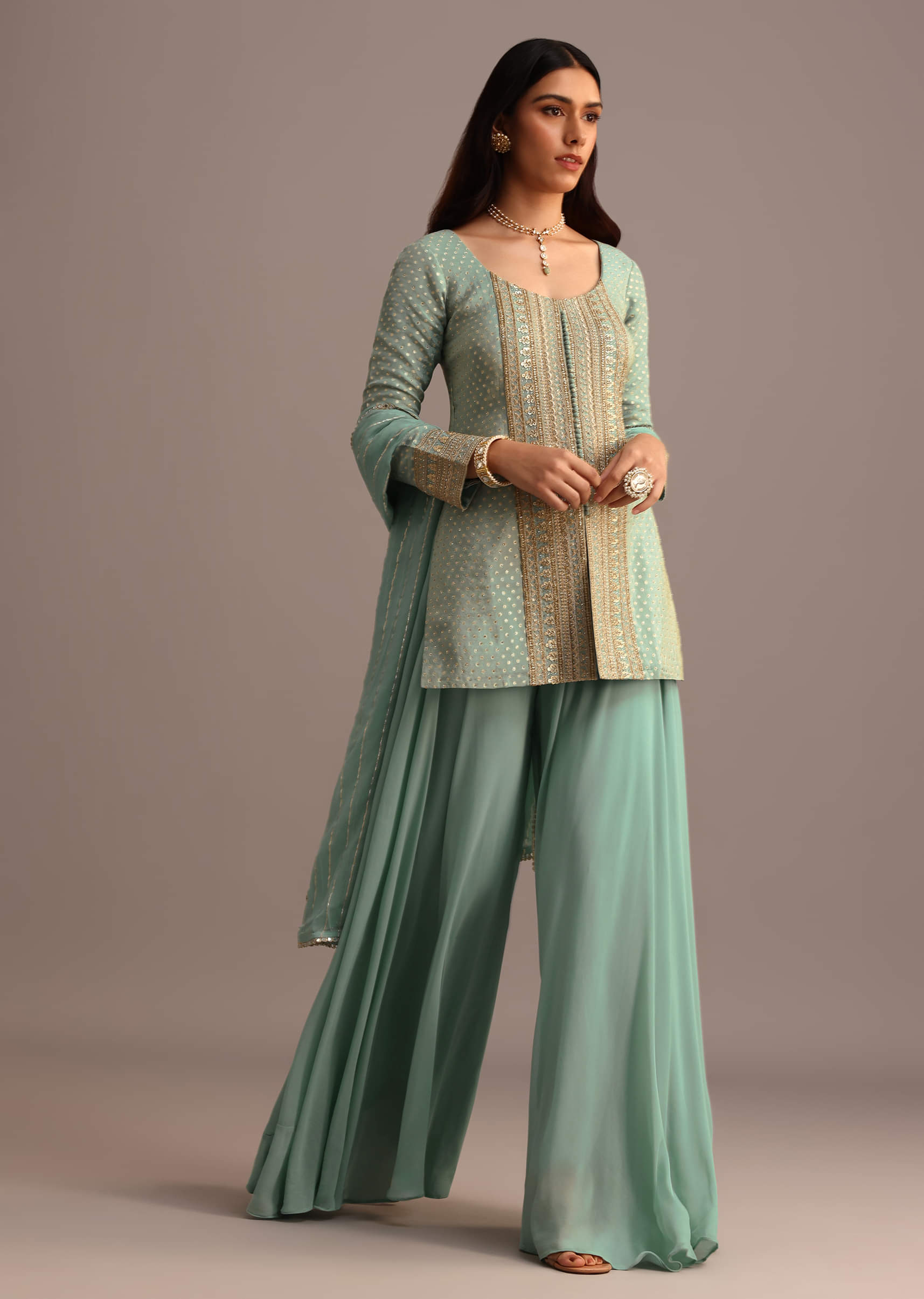 blue_embroidered_kurti_set_with_dupatta-sg271412_6_64f4133b-72a9-4964-8ca5-7b165fec91ed.jpg