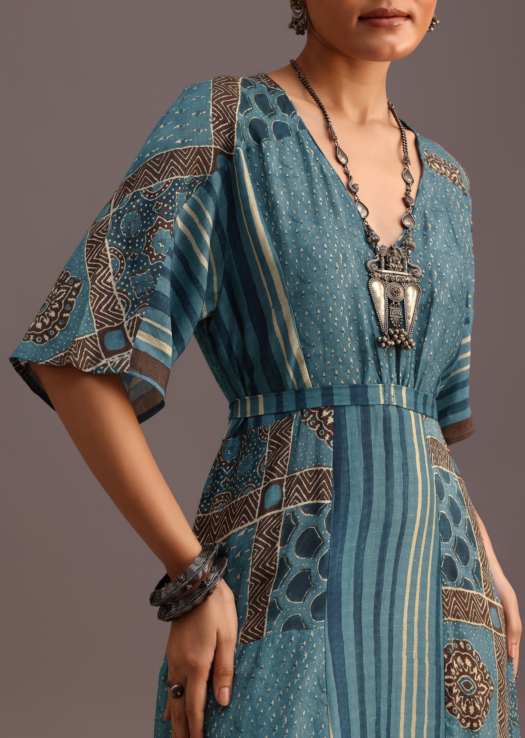 blue_printed_kurti_dress_with_front_tie_up-sg275167_4_d4ec9b67-8013-4a13-b297-1fb0e3aeb076.jpg