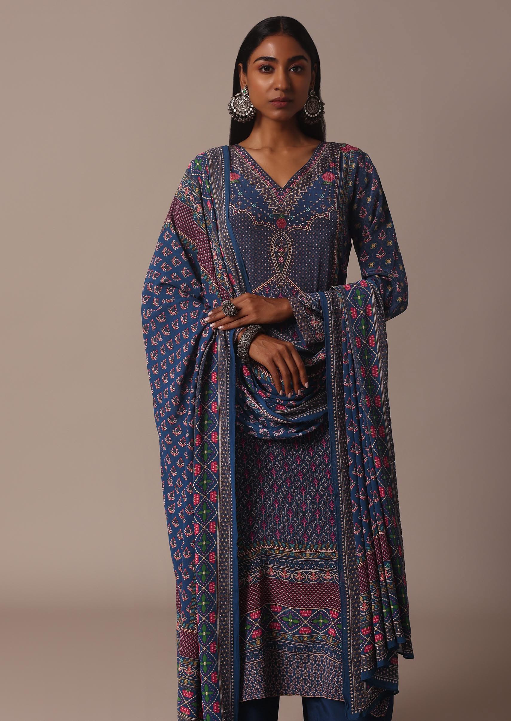 blue_printed_palazzo_set_with_stone-sg223988_1_01ed5264-a001-4317-afce-7175297a83c5.jpg