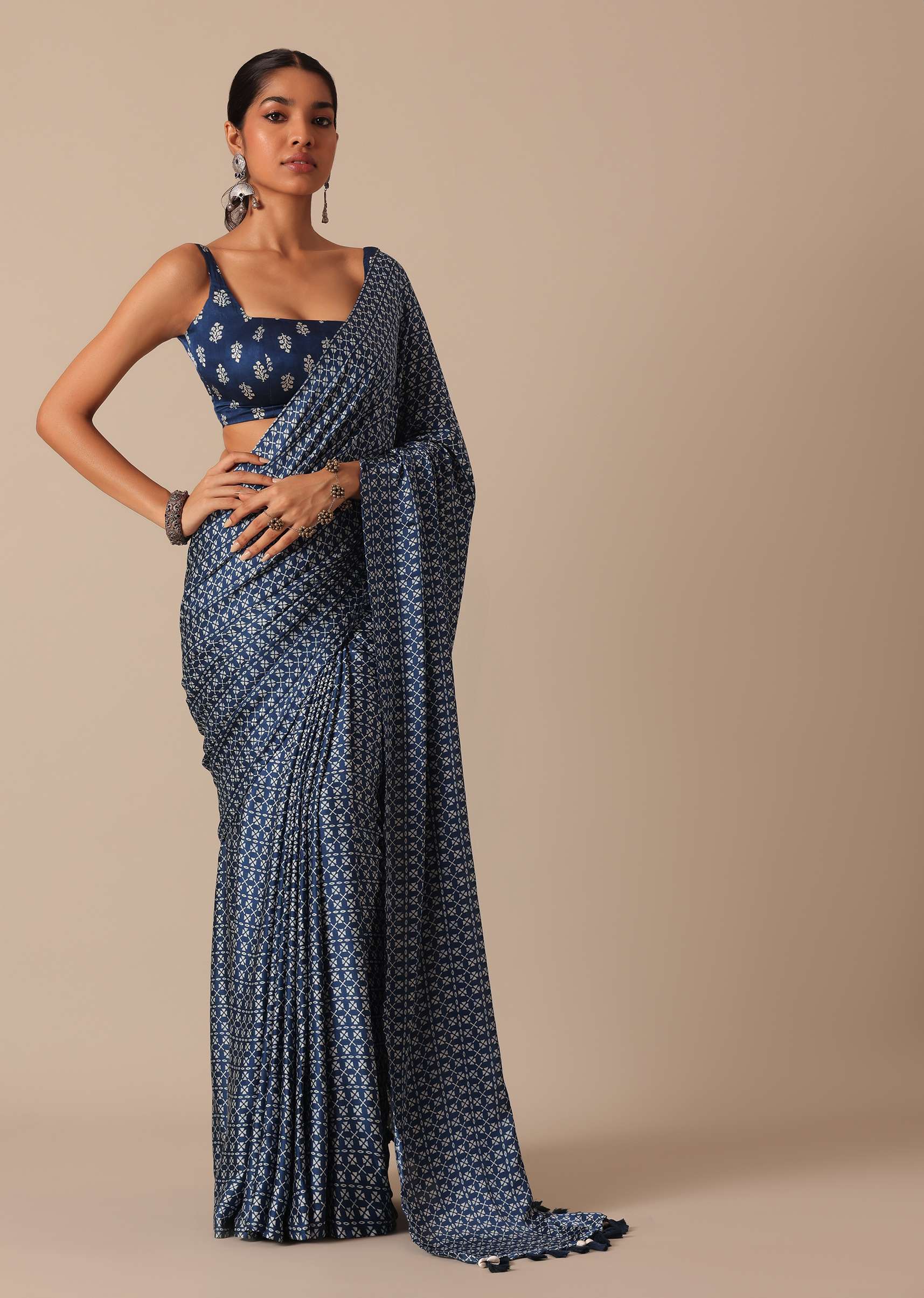 blue_printed_saree_in_satin-sg153392_7_711e47a7-e00c-410c-a292-d9088c11c52b.jpg