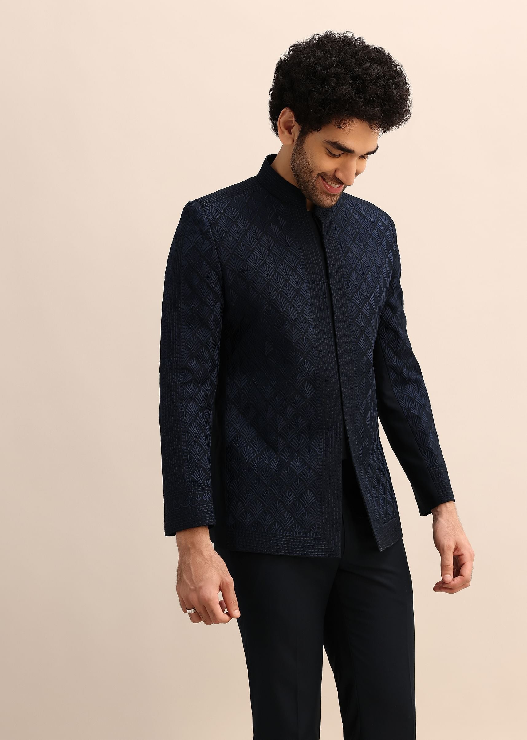 blue_resham_work_jodhpuri_suit_for_-sg234613_5_8c92ea48-85d1-4cb6-bf32-21dbde8bbdb0.jpg