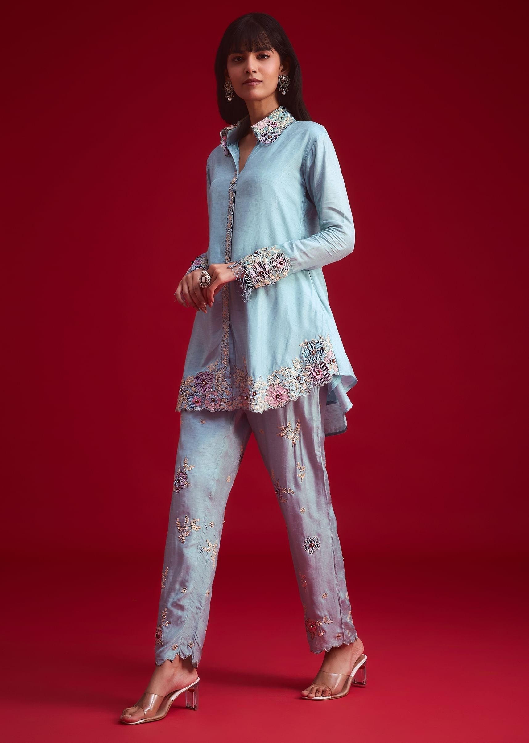 blue_silk_threadwork_and_patch_work_kurta_pant_set-sg277651_6_487e29fd-6f3c-4f6d-94ff-a70bb9d784fe.jpg
