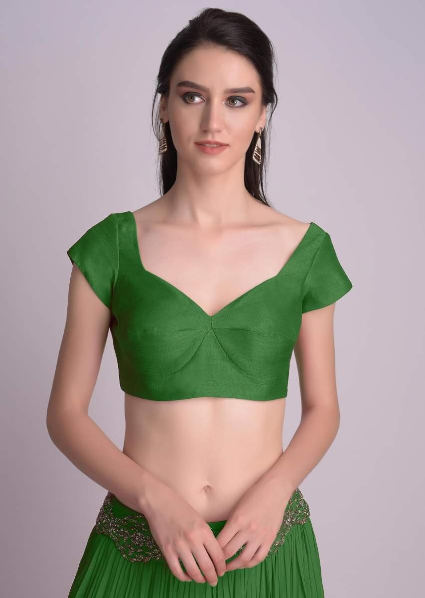 bottle-green-blouse-in-raw-silk-with-sweet-heart-neckline-online-kalki-fashion-m001509619y-sg31228_3_4278f4b3-9de9-4ebd-a34b-3b666def1b16.jpg