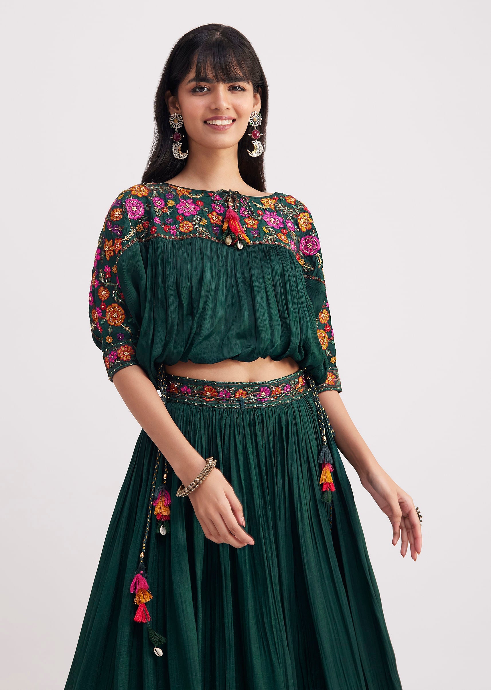 bottle_green_chiffon_crop_top_with_skirt_with_colourful_resh-sg285698_4_12d4b114-7ee7-4440-95a9-6d9223ddf83a.jpg