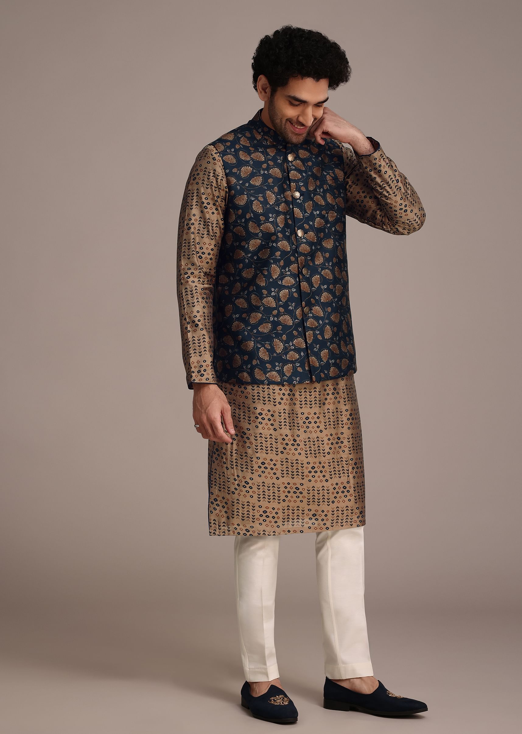 bronze-silk-printed-kurta-set-with-leaf-motifs-sg302445-4_8bfdc60c-50af-46bf-b192-491350bad766.jpg
