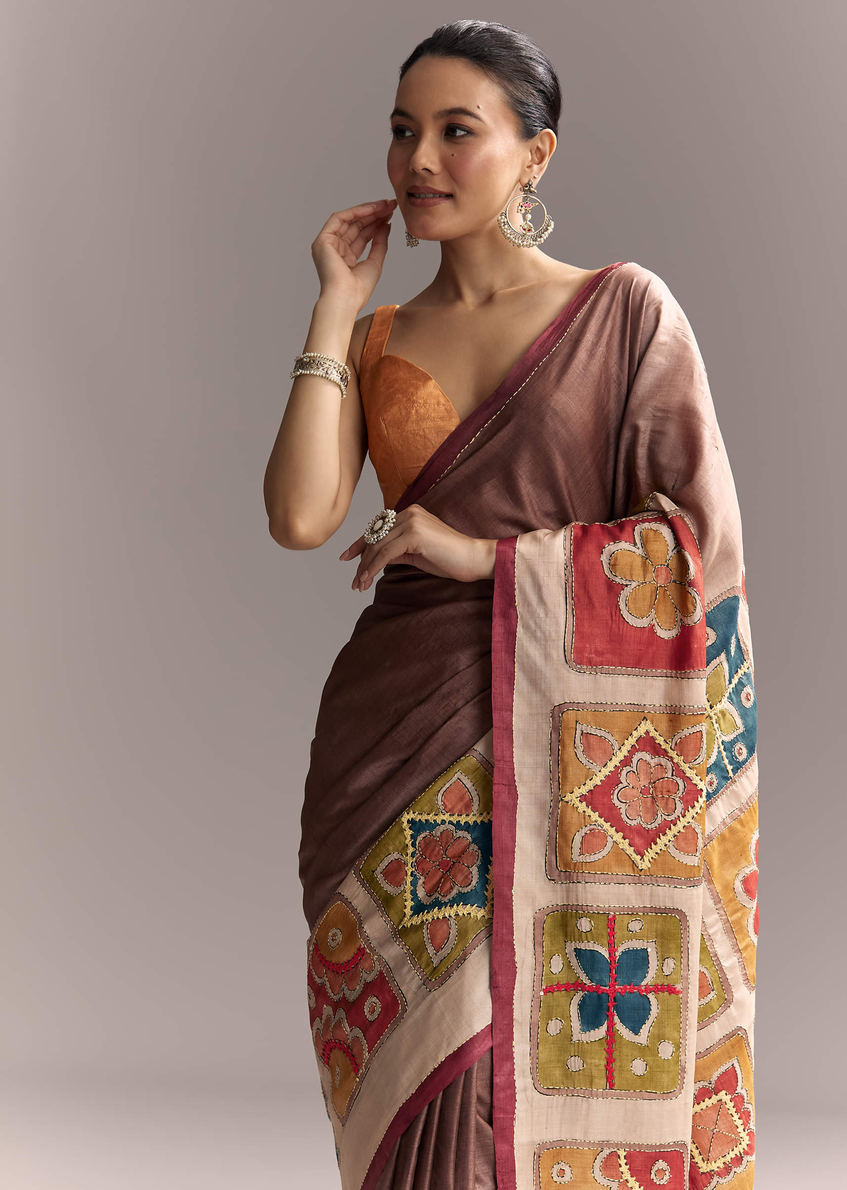 brown-cotton-hand-painted-saree-with-contrast-border-sg317792-5.jpg