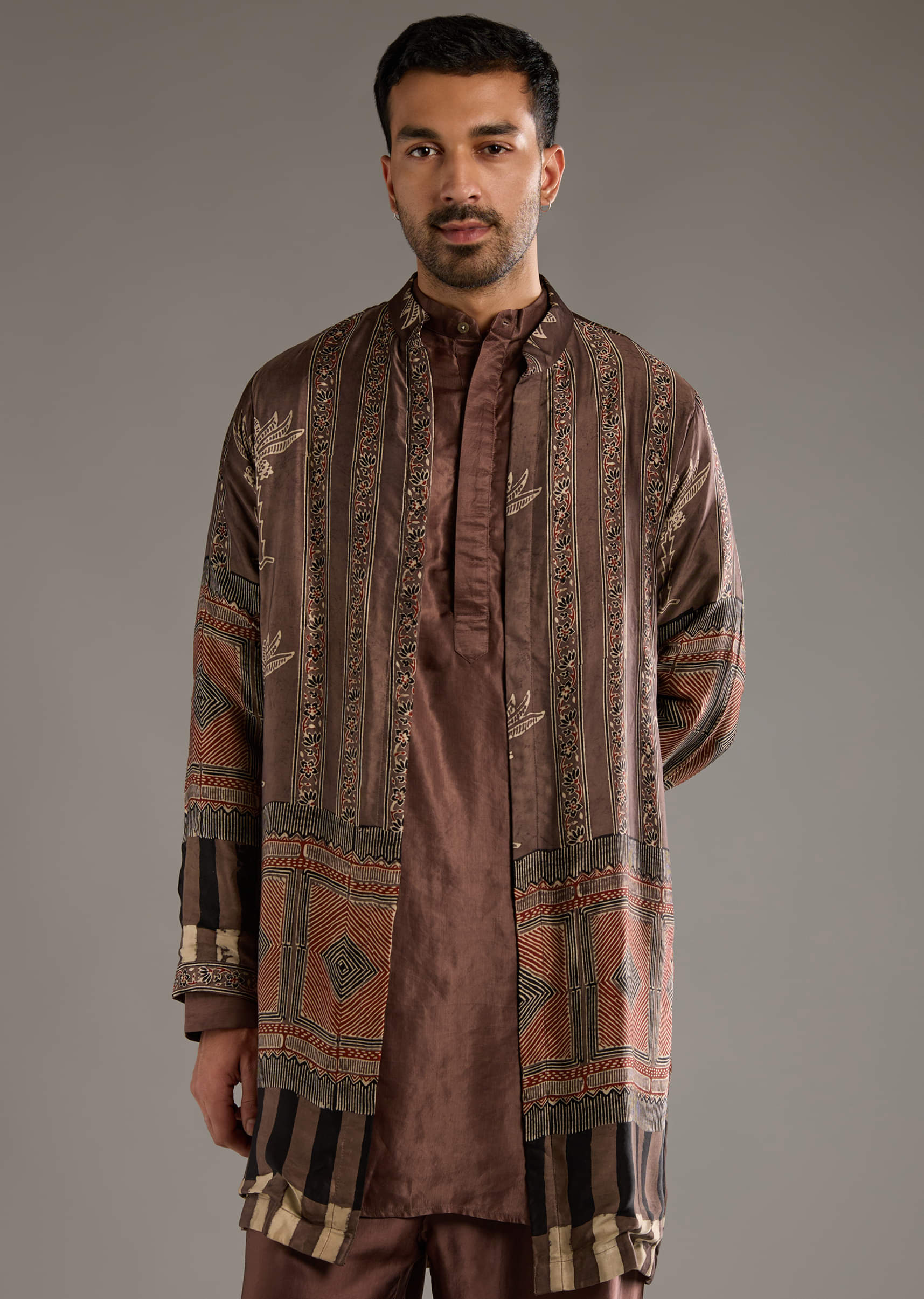 brown-modal-linen-kurta-jacket-set-for-men-with-hand-block-ajrakh-print-sg359326-4.jpg