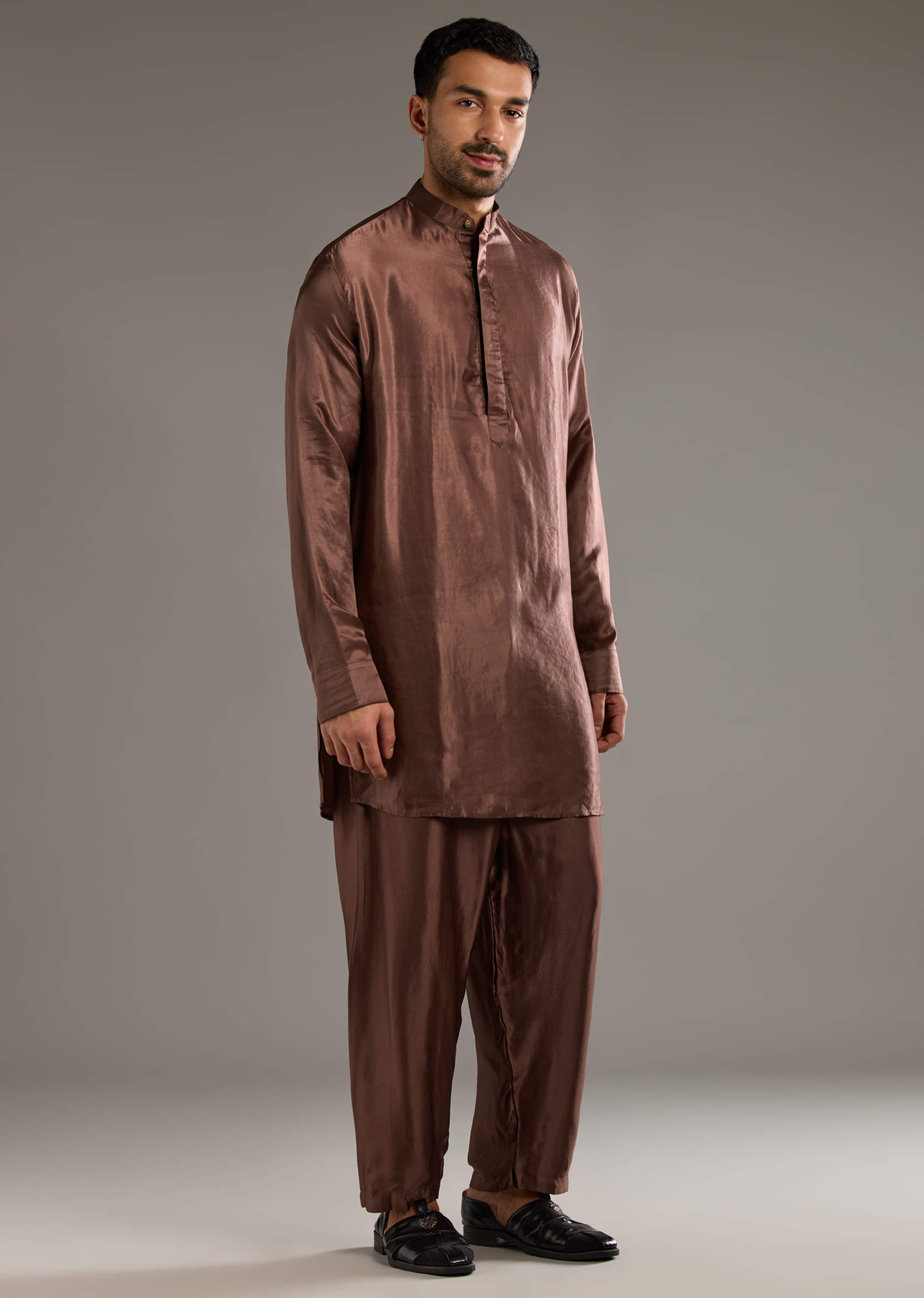 brown-modal-linen-kurta-jacket-set-for-men-with-hand-block-ajrakh-print-sg359326-6.jpg