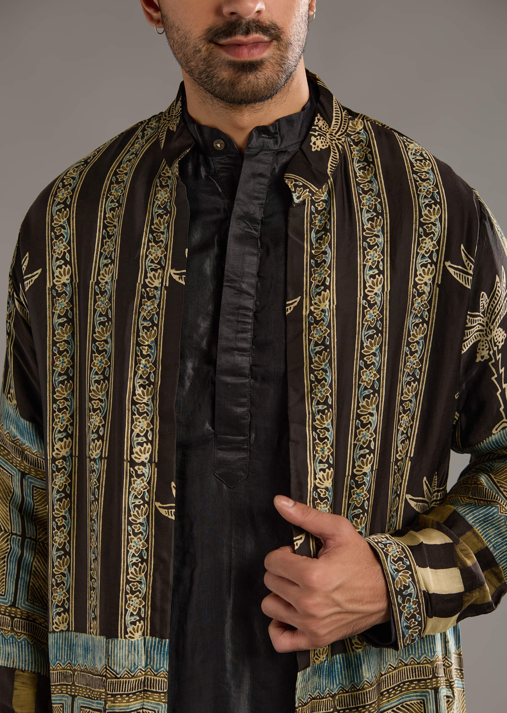 brown-modal-linen-kurta-jacket-set-for-men-with-hand-block-ajrakh-print-sg359358-2.jpg