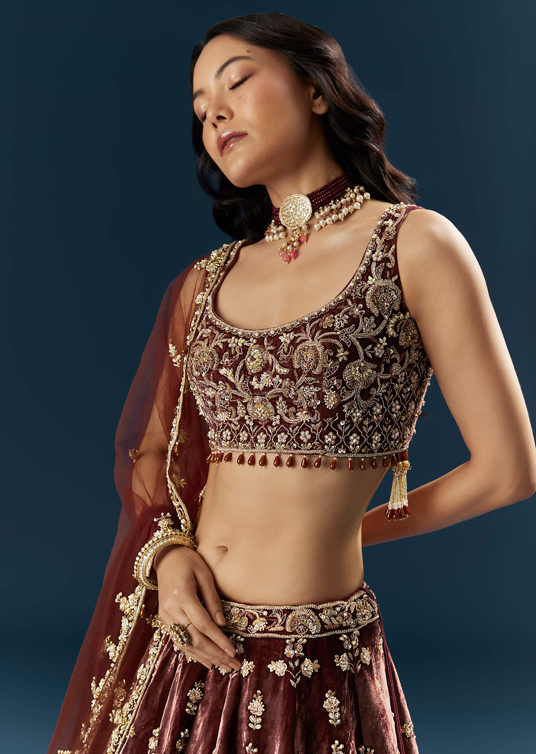brown-velvet-bridal-lehenga-with-rose-gold-embroidery-sg337774-4.jpg