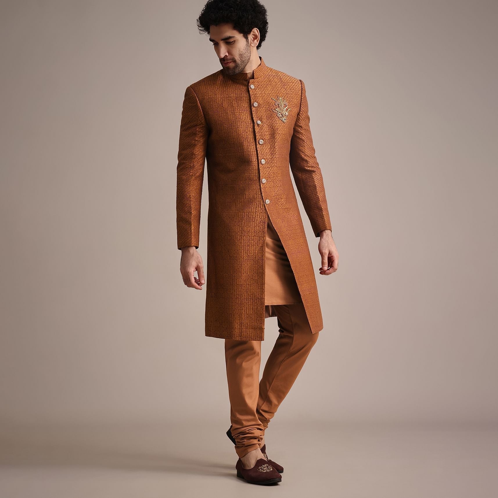 brown_zari_embroidered_sherwani_suit_with_mandari-sg235200_1__nasto_e244495e-e39f-441f-9b8d-498bdee10b32.jpg